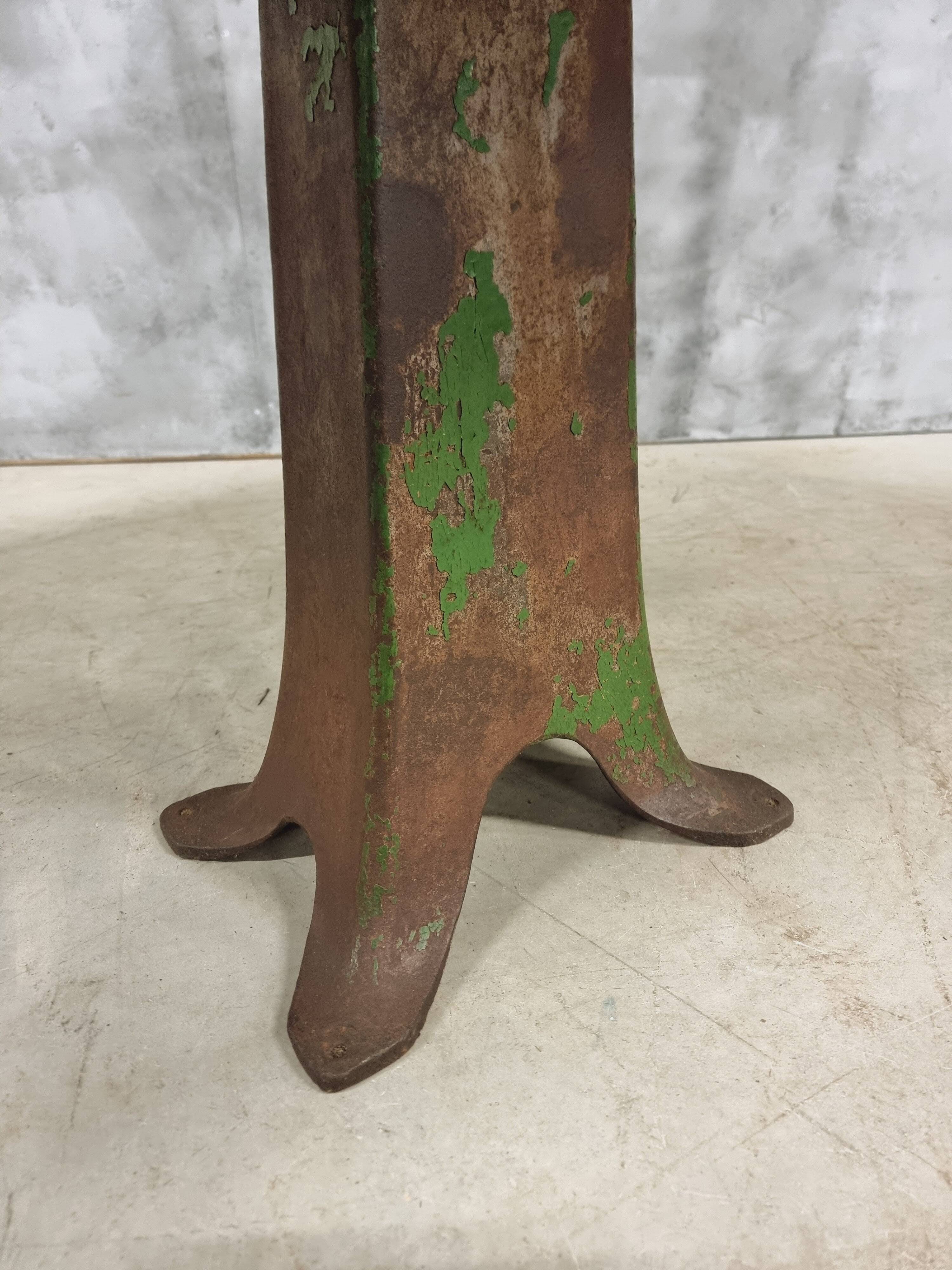 Antique oak dining table on cast iron base 93 x 123 cm