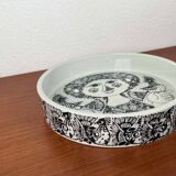 Modern Danish Flora bowl from the mid-century by Bjørn Wiinblad for Nymölle, Denmark, 1960s.