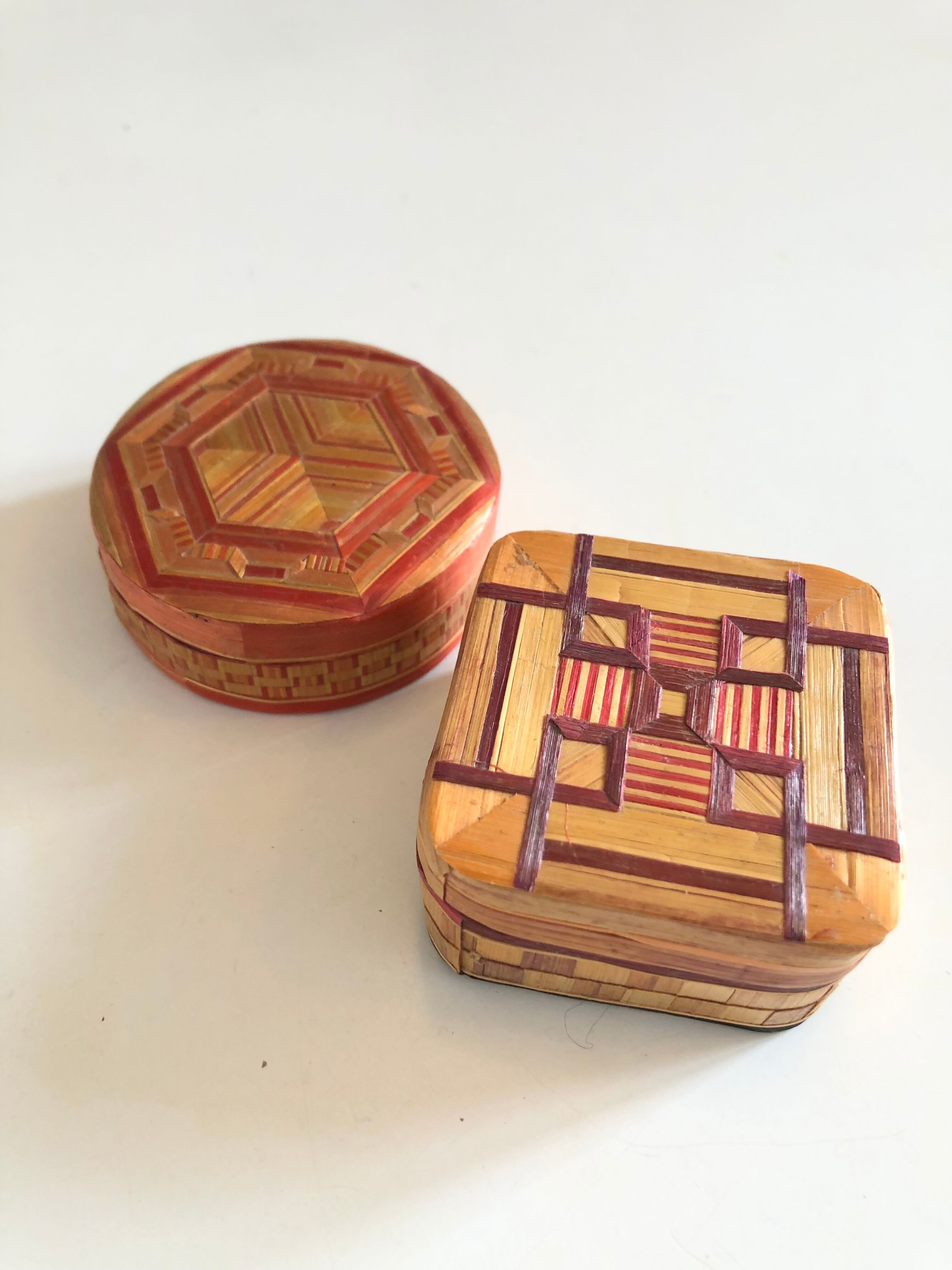 Pair of straw marquetry boxes