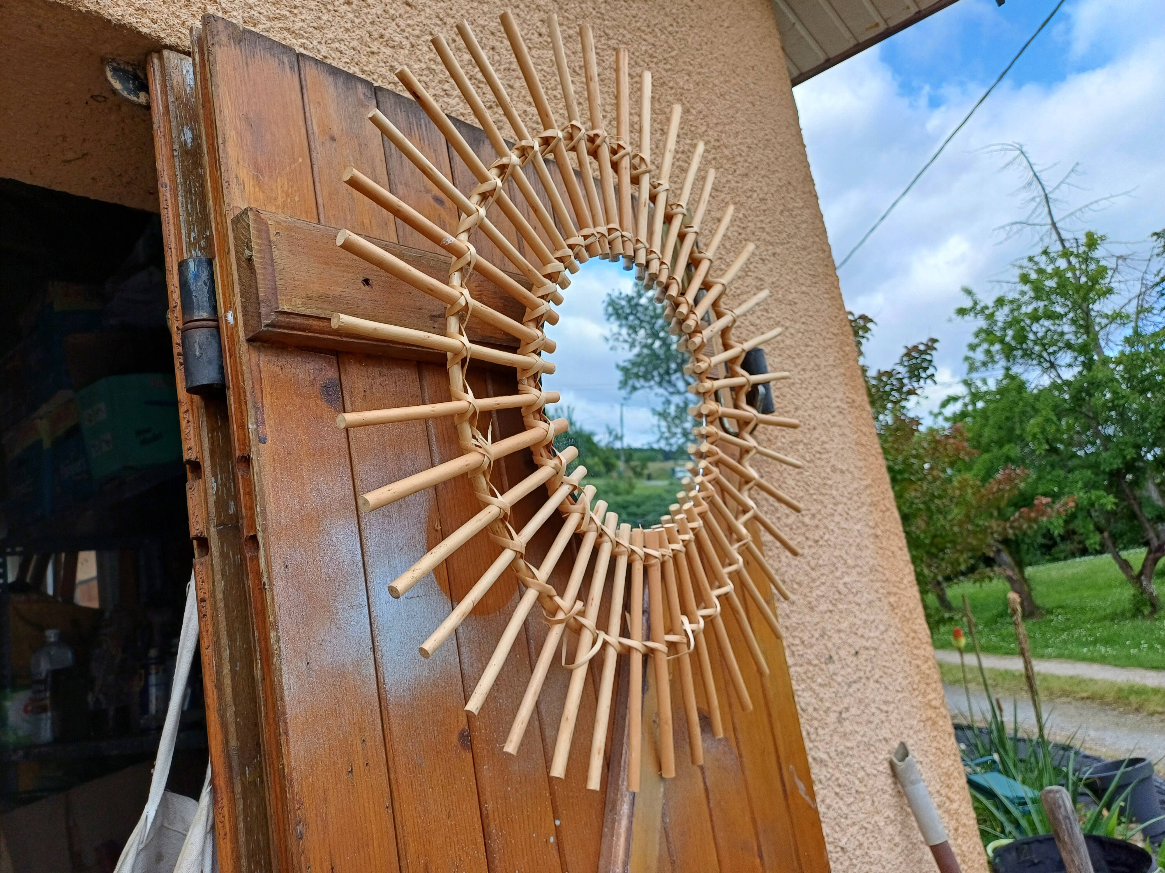 Miroir Soleil Rotin