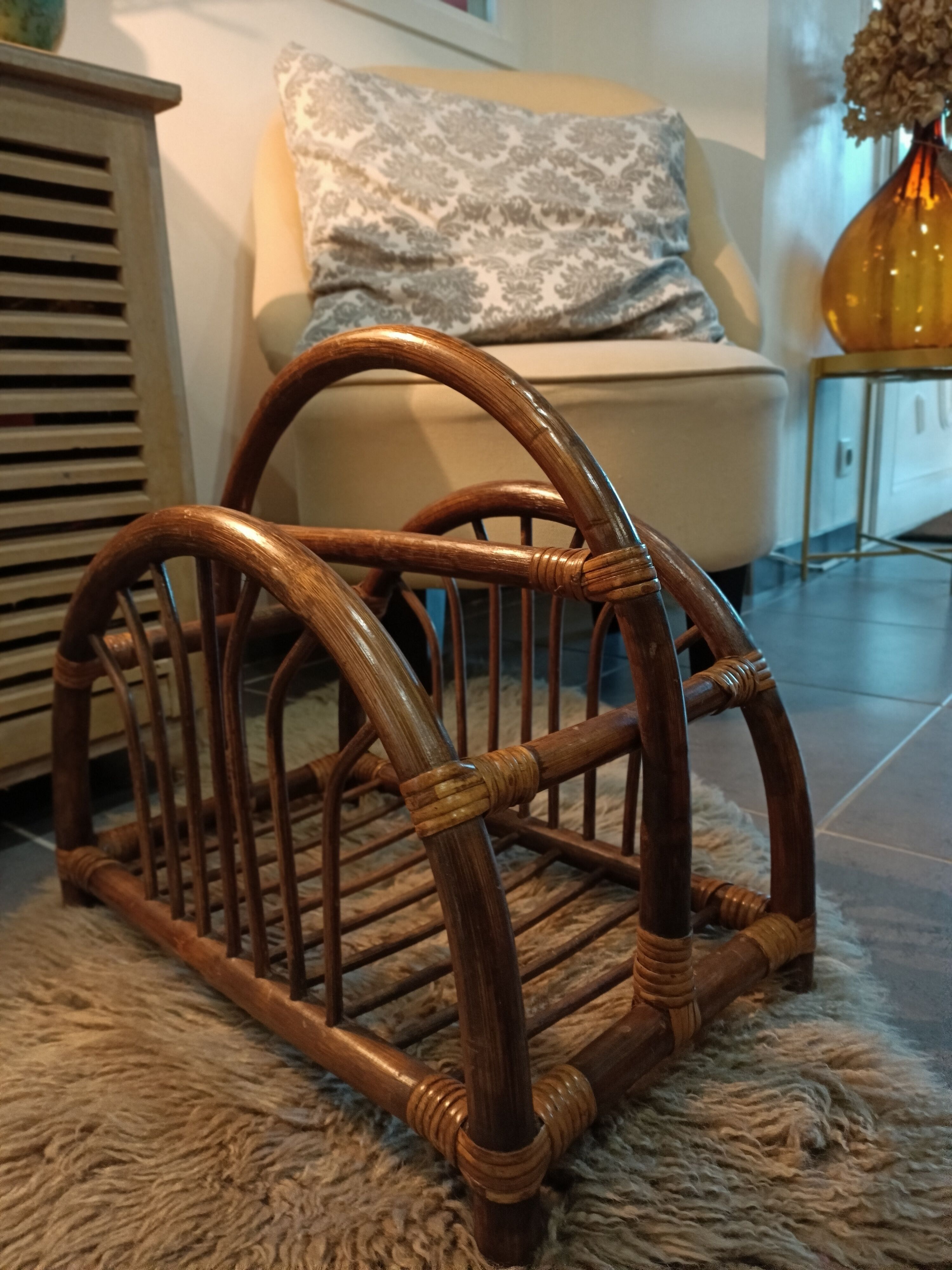 Dark bamboo magazine holders