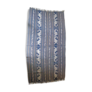 Ikat indonésien ancien