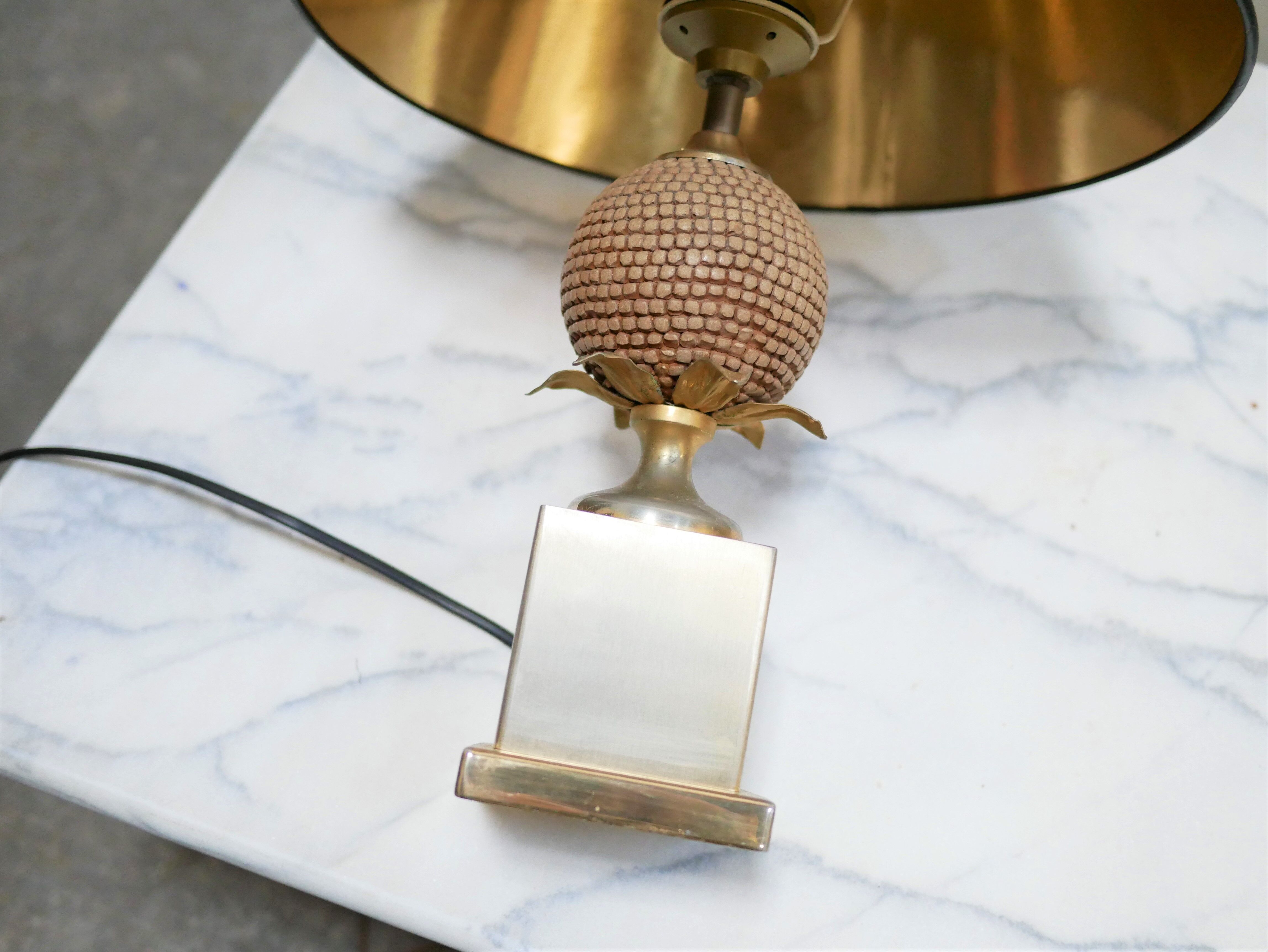 Vintage pineapple lamp