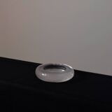 Cendrier vintage en verre de glace sculpté par Vicke Lindstrand pour Kosta Boda