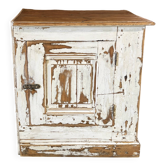 Buffet ancien patiné – esprit campagne chic – Patine blanche effet chaulé