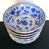 6 blue and white ceramic cups