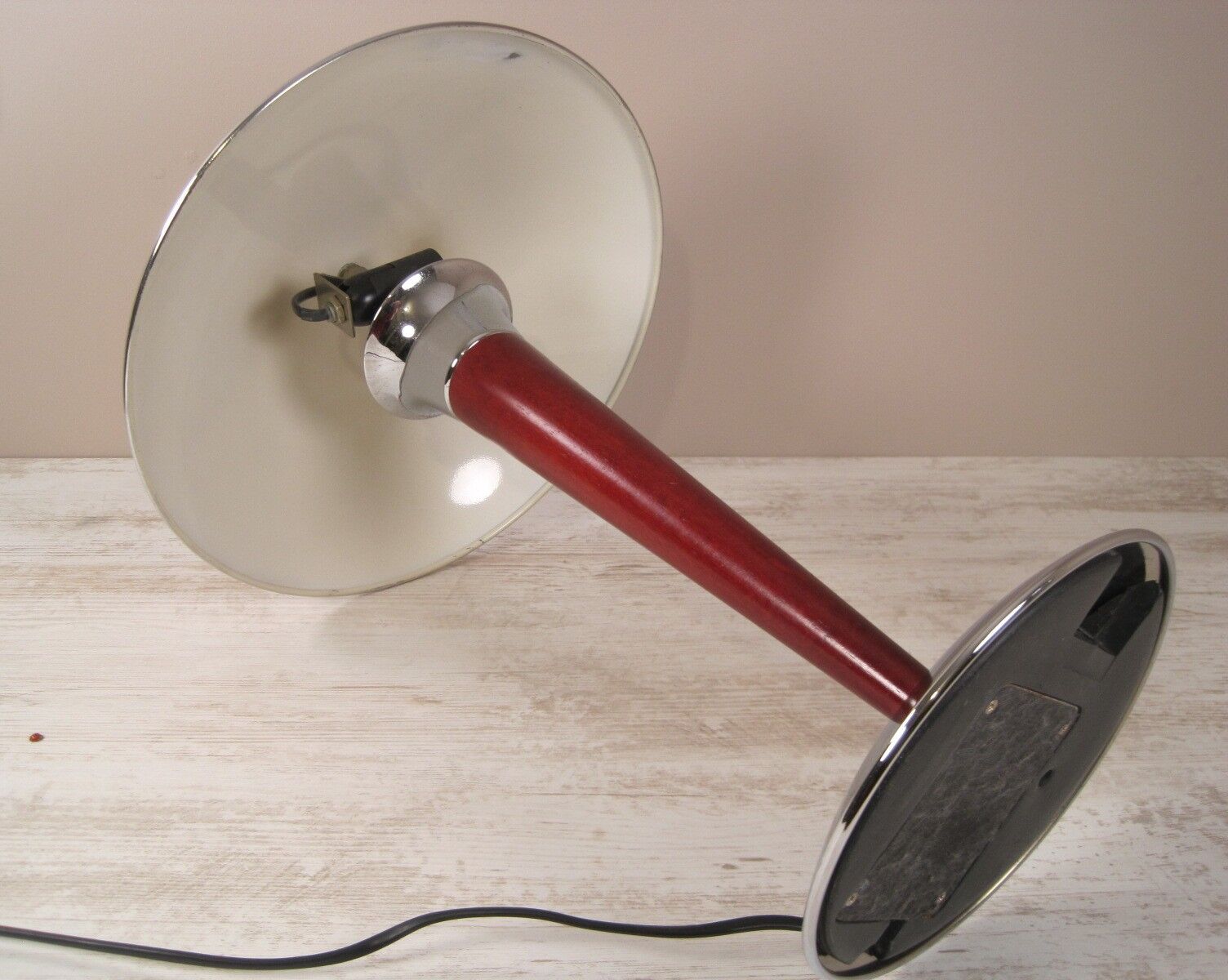 Office table lamp mushroom called 'paquebot', 1980s