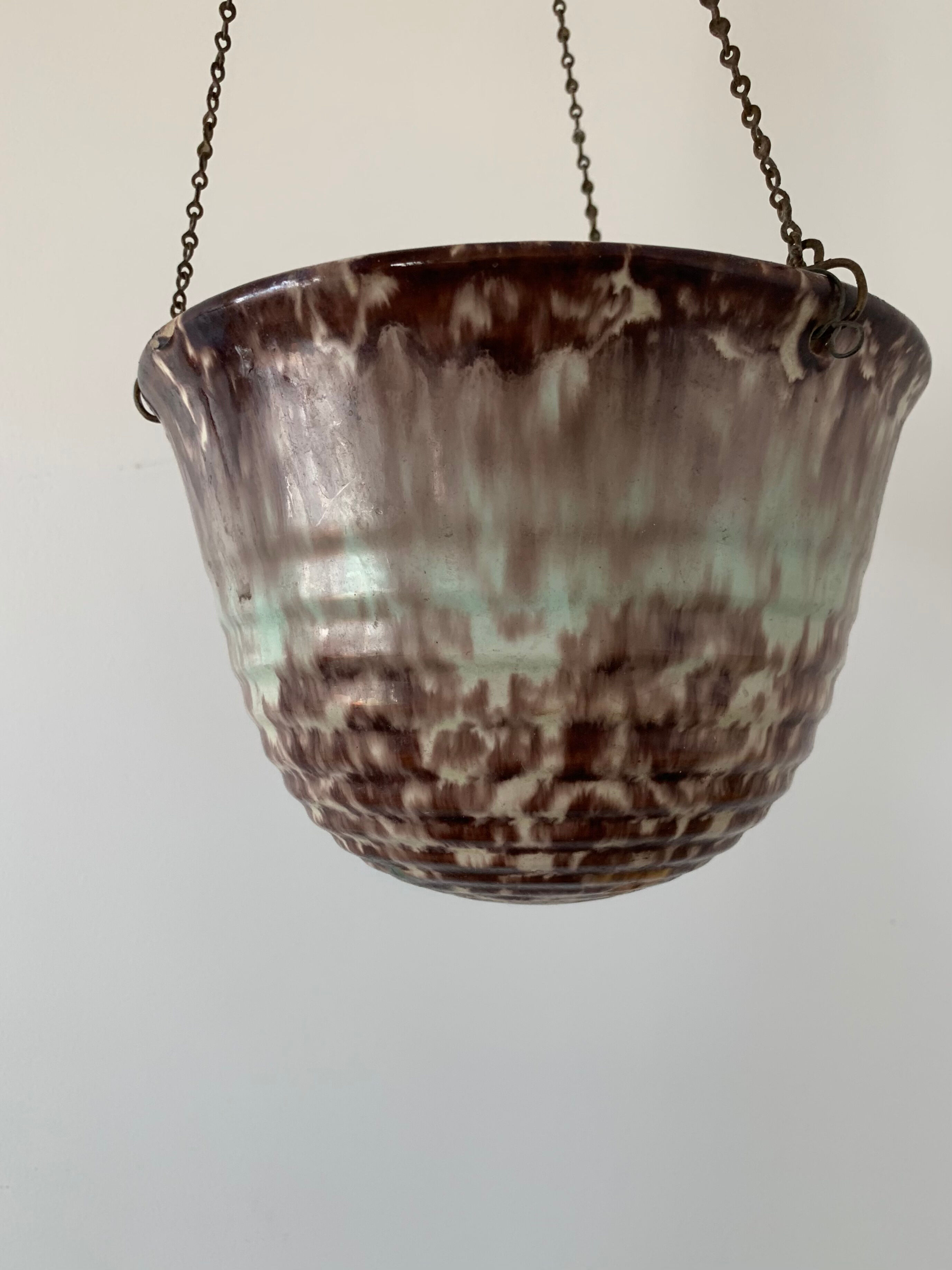 Ceramic plant holder