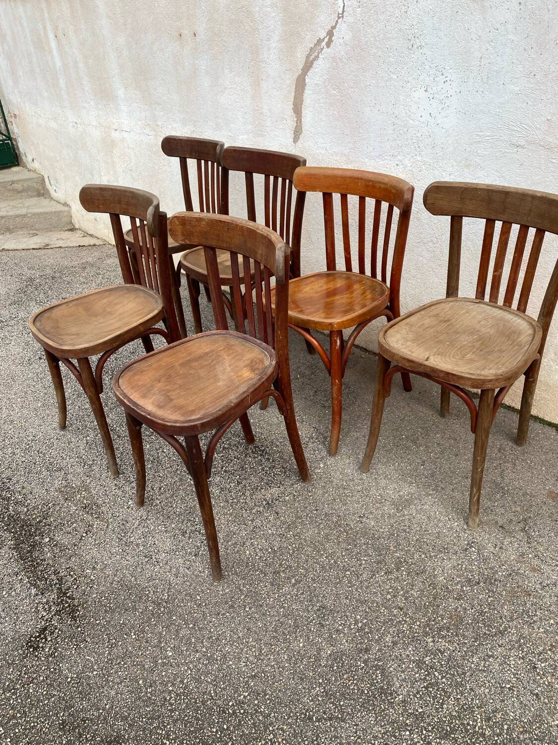 Set of 6 bistro chairs