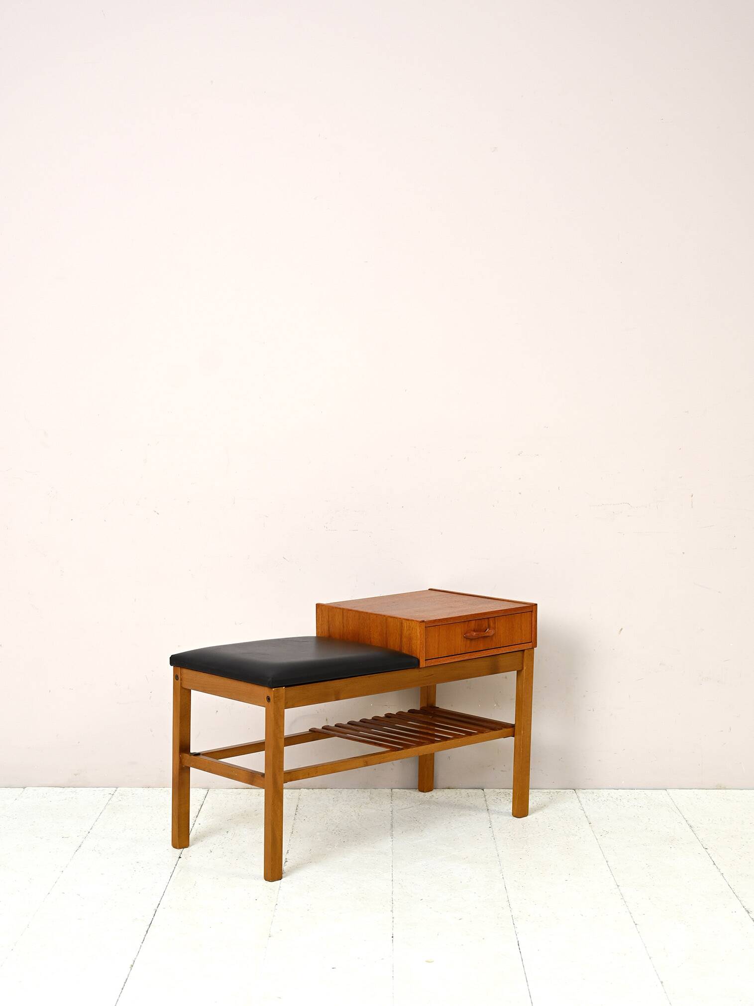 Vintage 'Gossip chair' bench