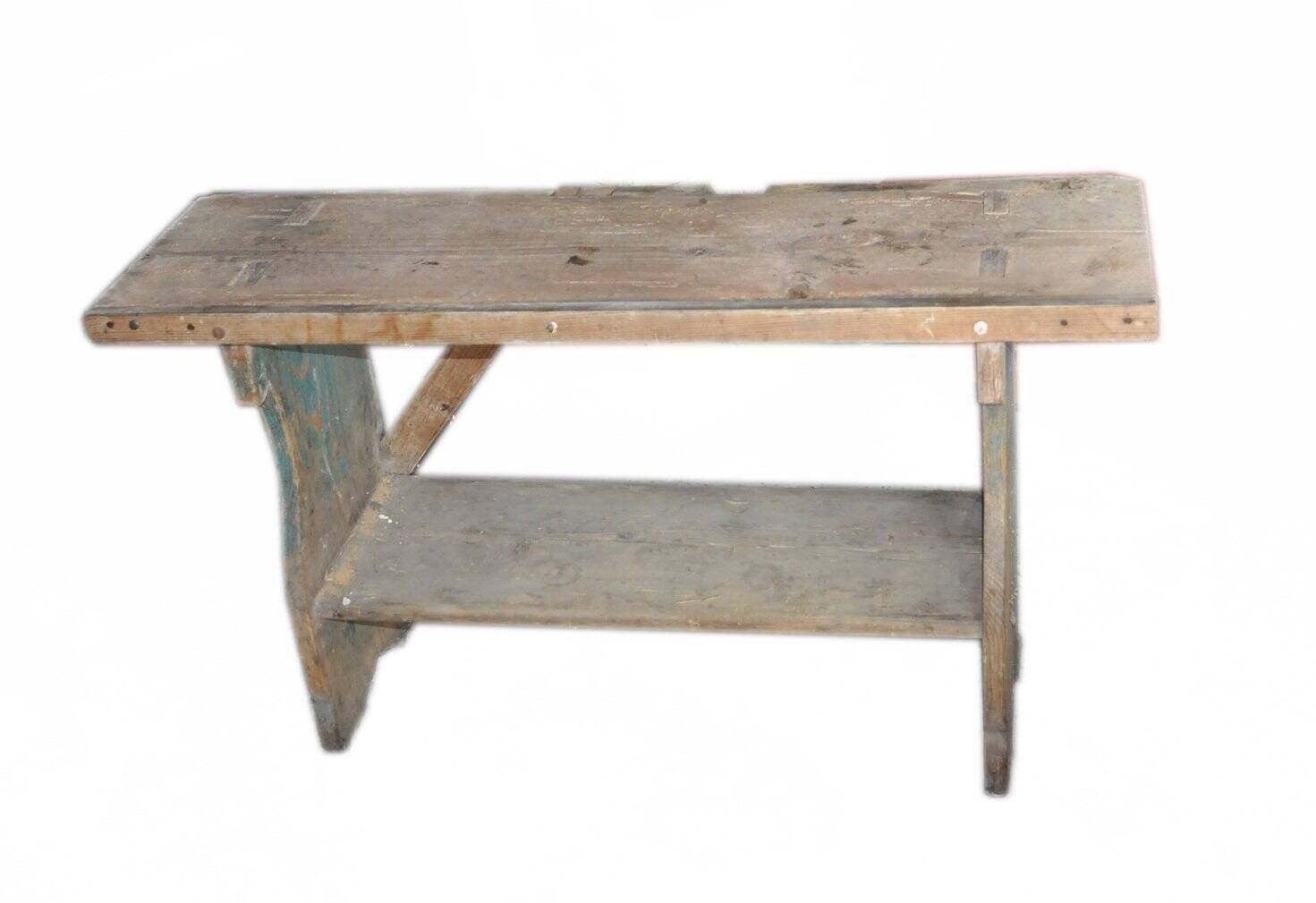 Small brown country bench in solid pine, from the period 1890-1919, rustic style.