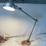 Old articulated industrial lamp