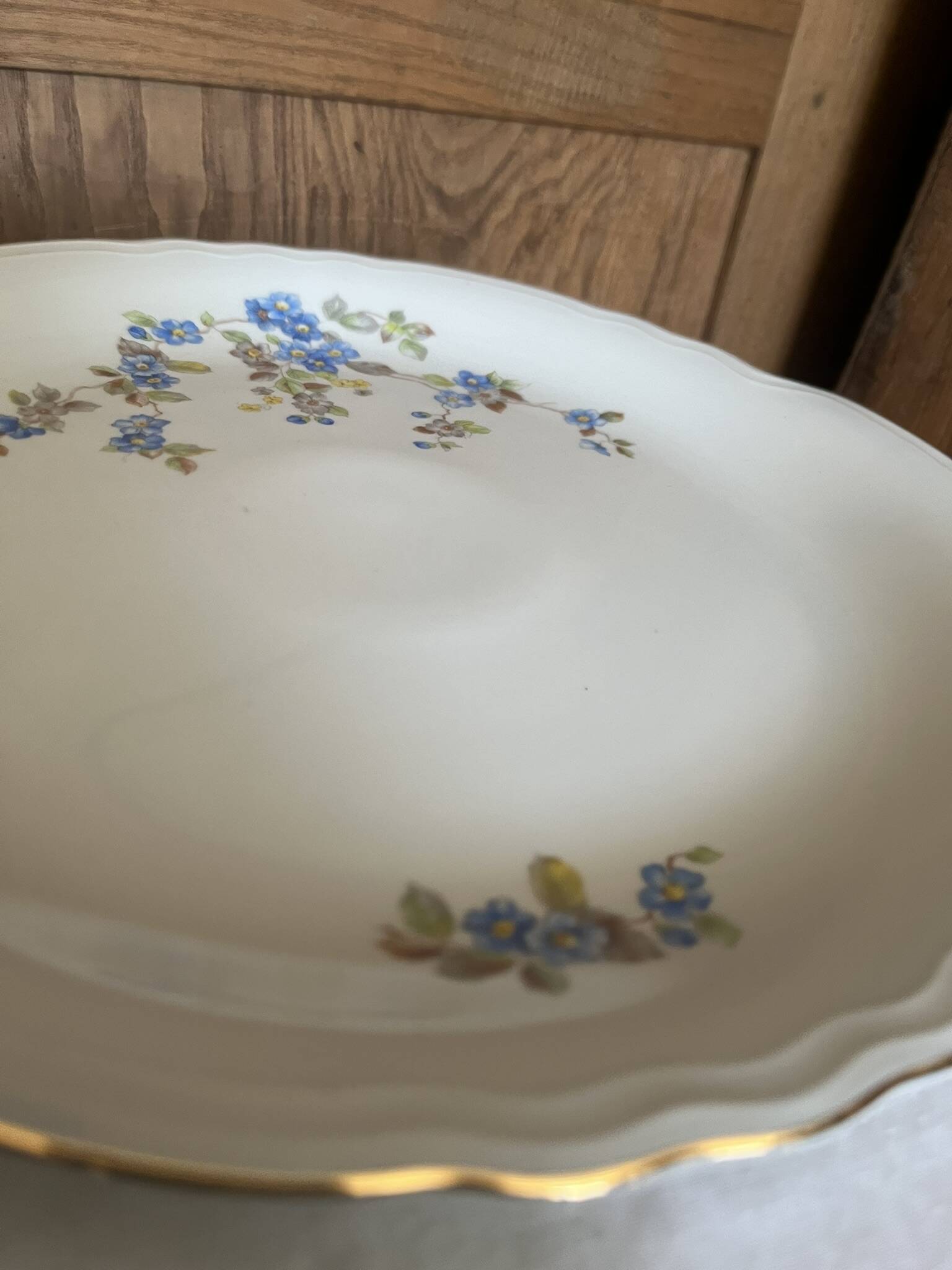 Floral tart dish in Italian ceramic by Royal Tognana