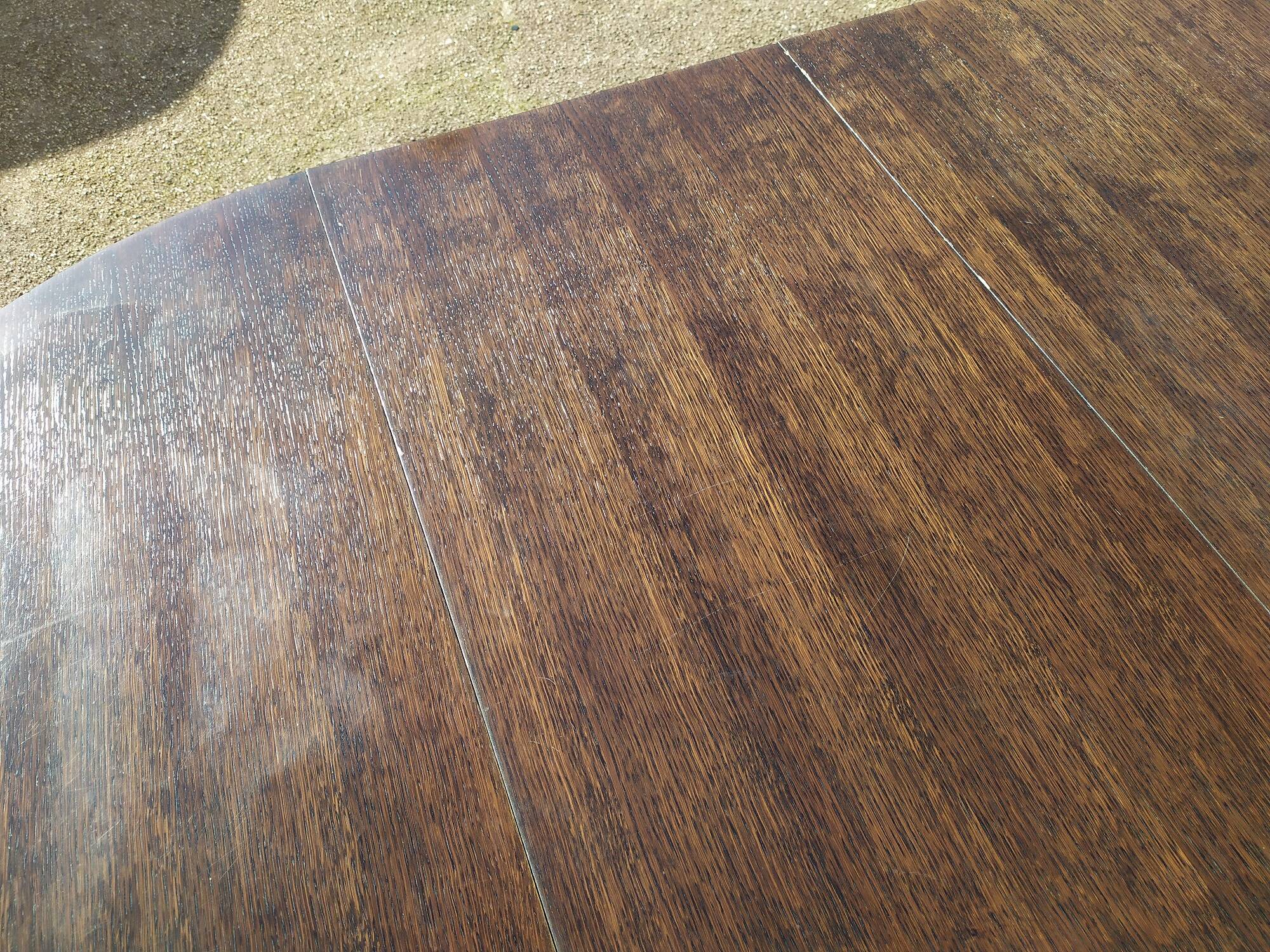 Round extendable wooden table - year 1960 - 110cm to 210cm