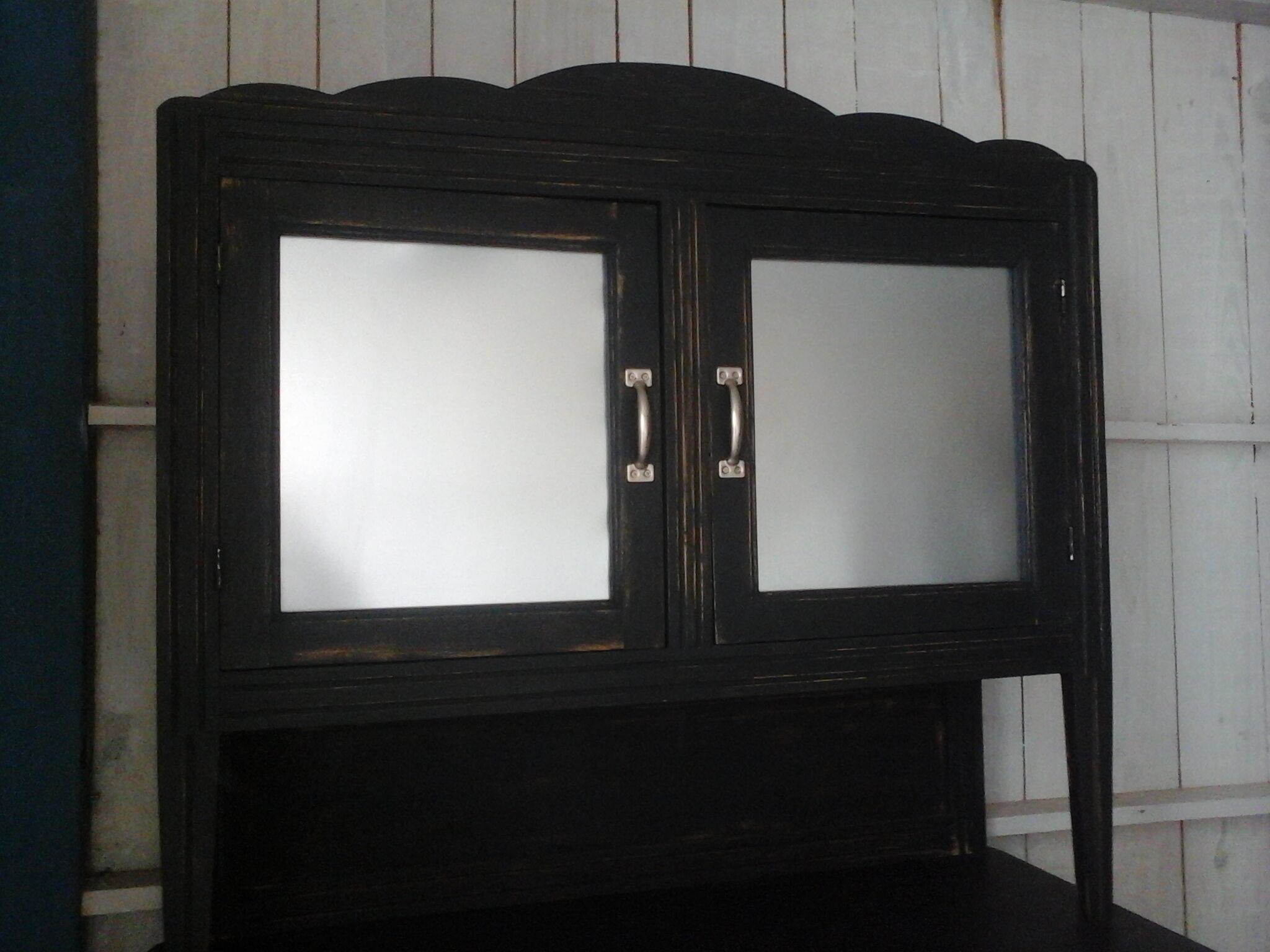 Seasy oak solid black patina and zinc