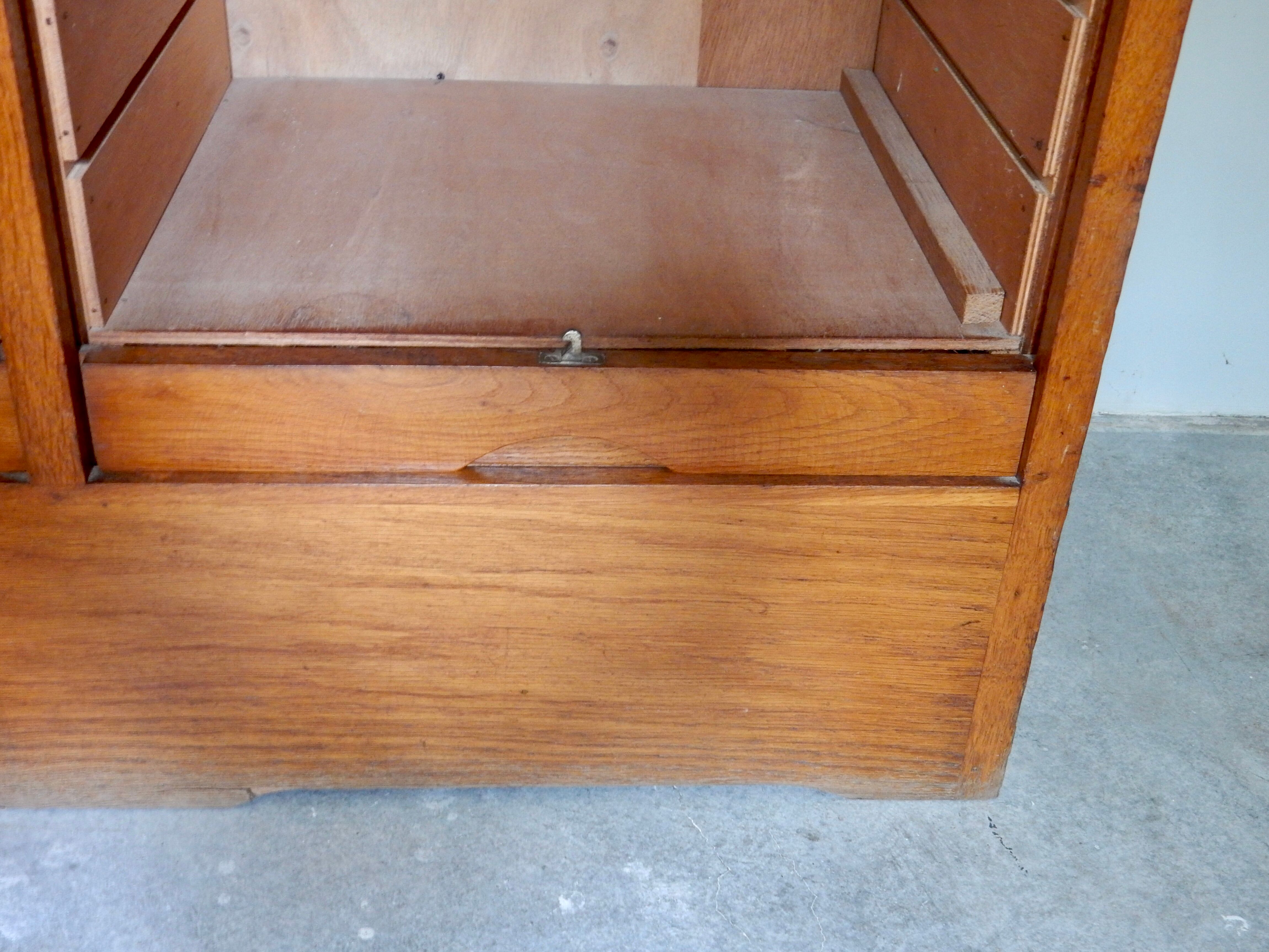 Double wooden curtain binder