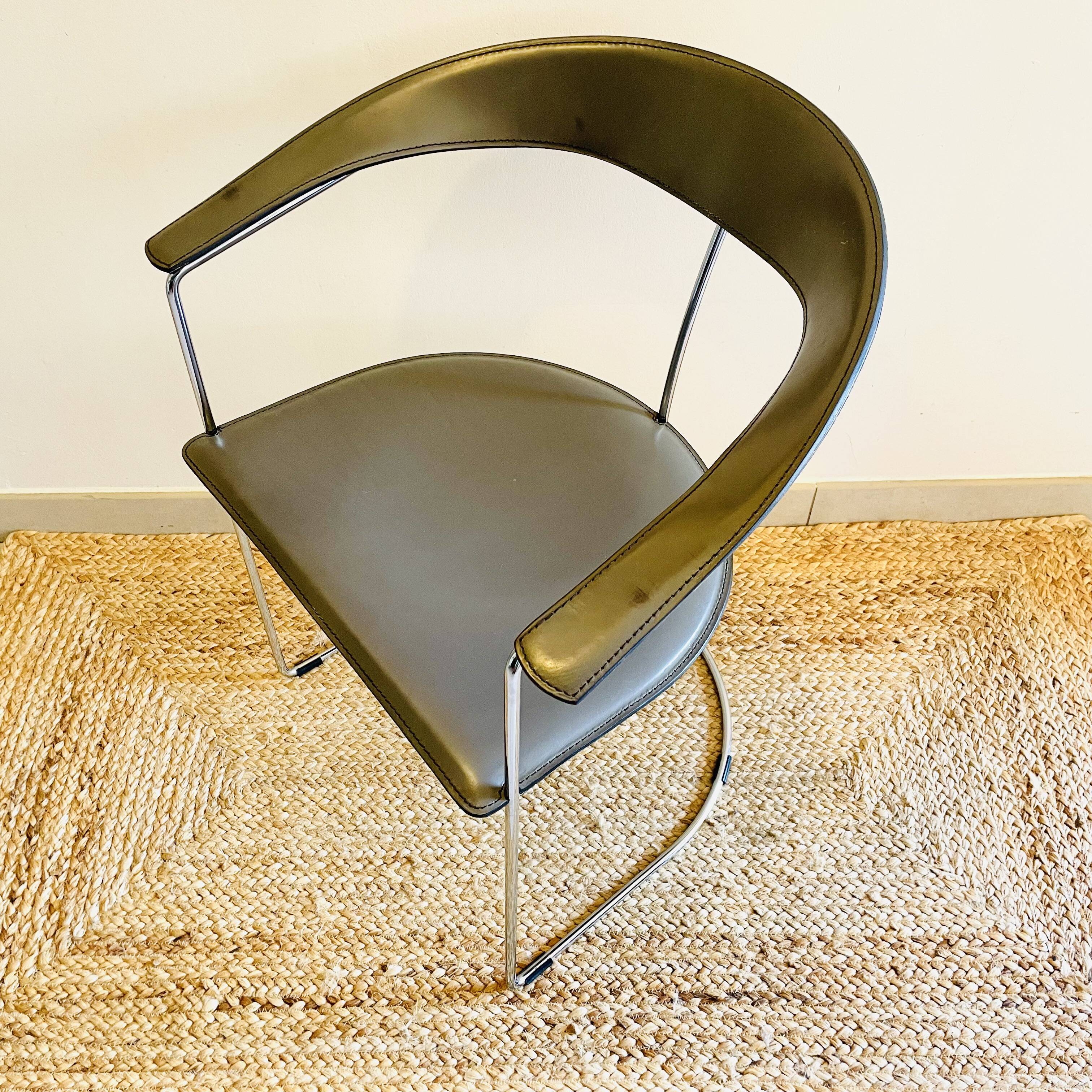 ARRBEN Ursula Vintage Design Armchair - Leather and Chrome - 1980s