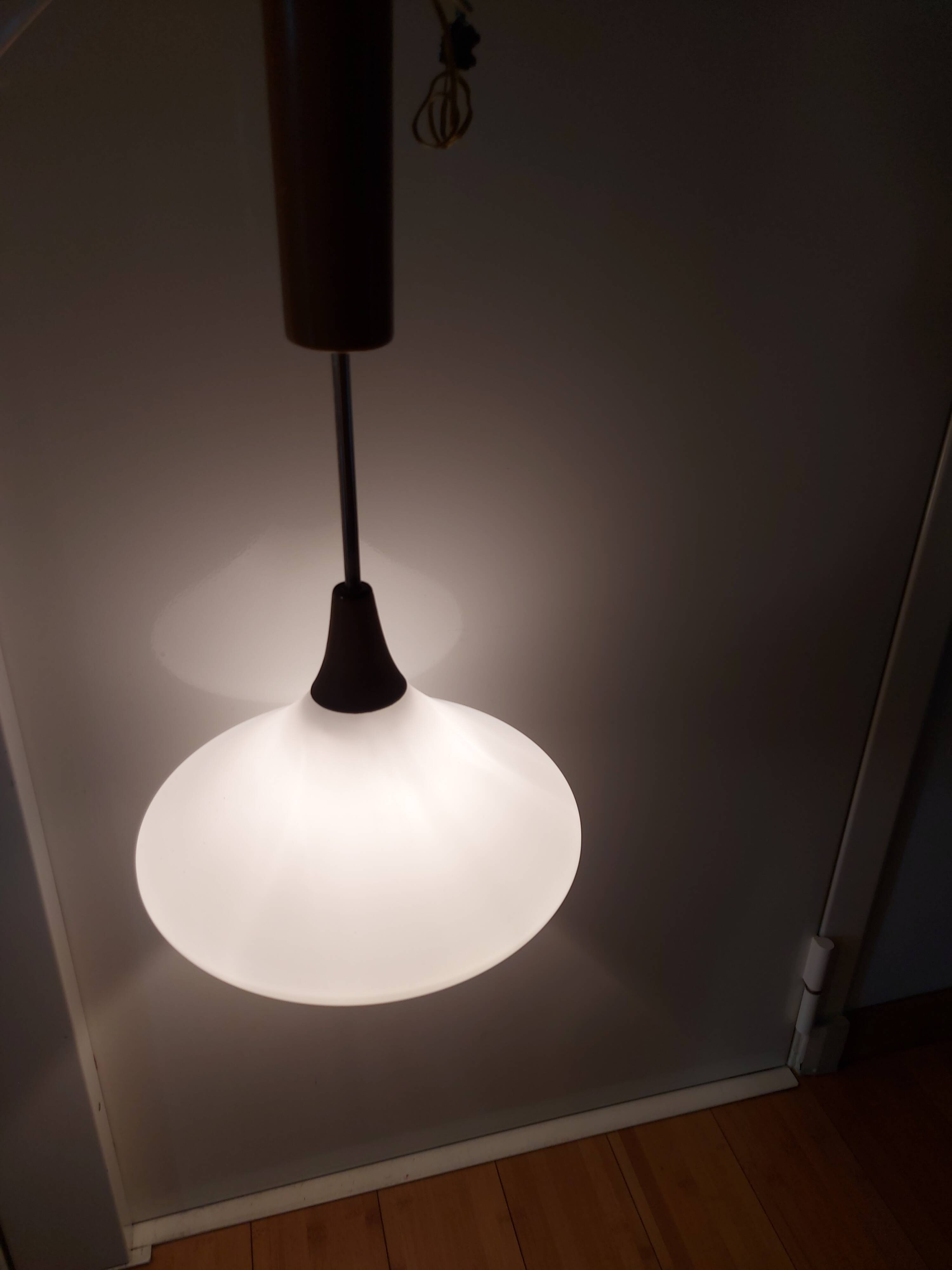 Scandinavian hanging