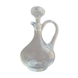 Blown crystal decanter with handle