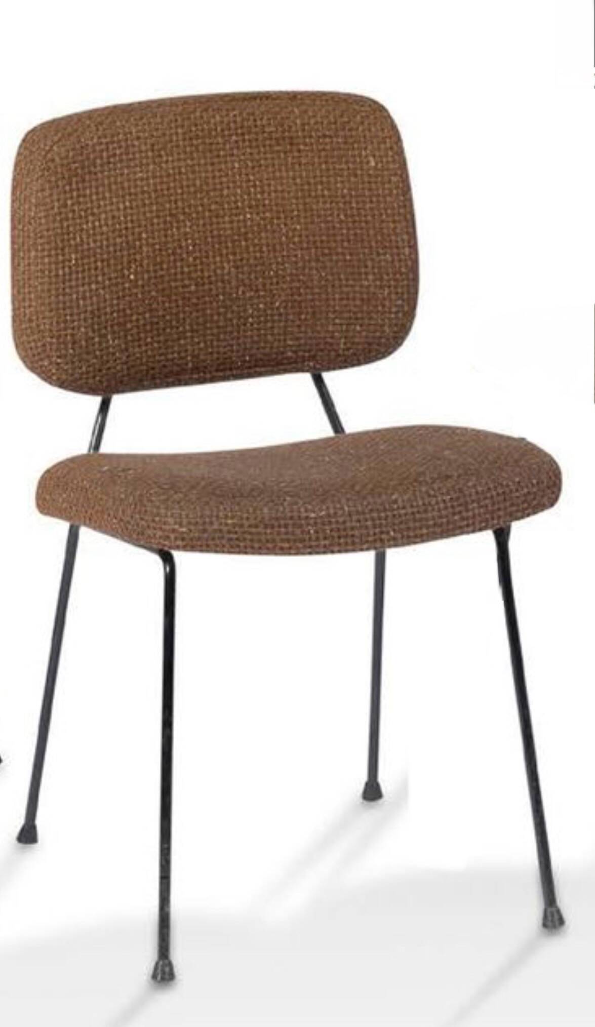 5 Pierre Paulin chairs