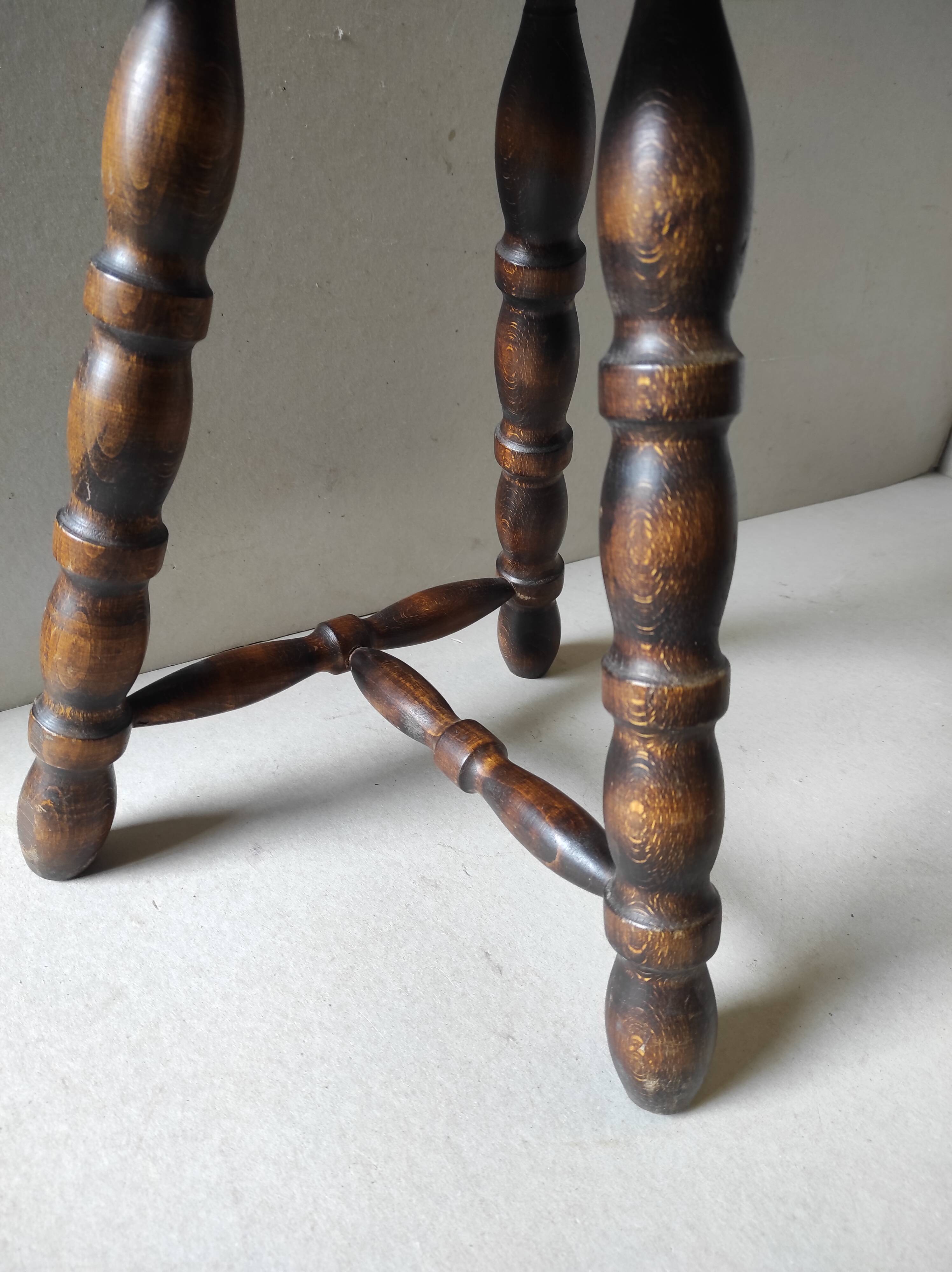 Tripod stool / rustic vintage turned wooden plant door