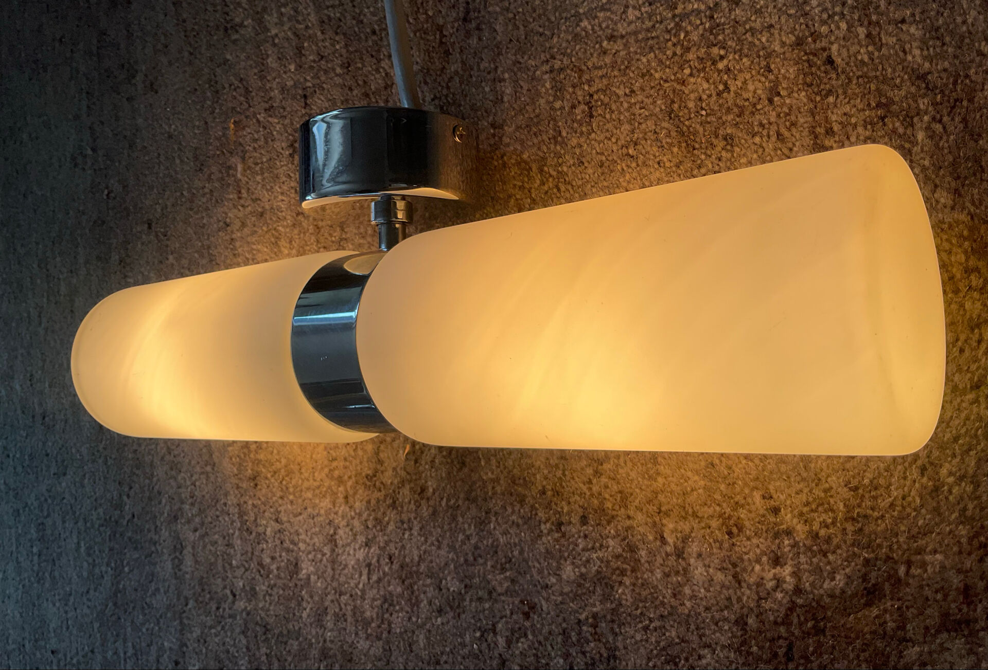 Wall light design in opaline and chrome metal