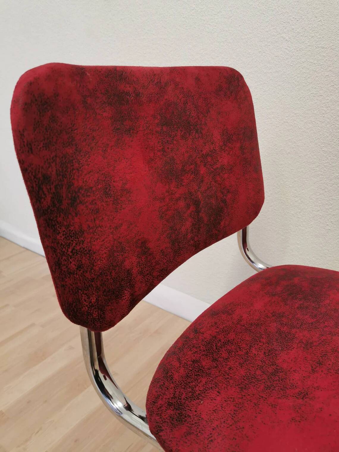 Set of 2 Dining Chair: Red Fabric, Tubular Frame, Retro 1970s