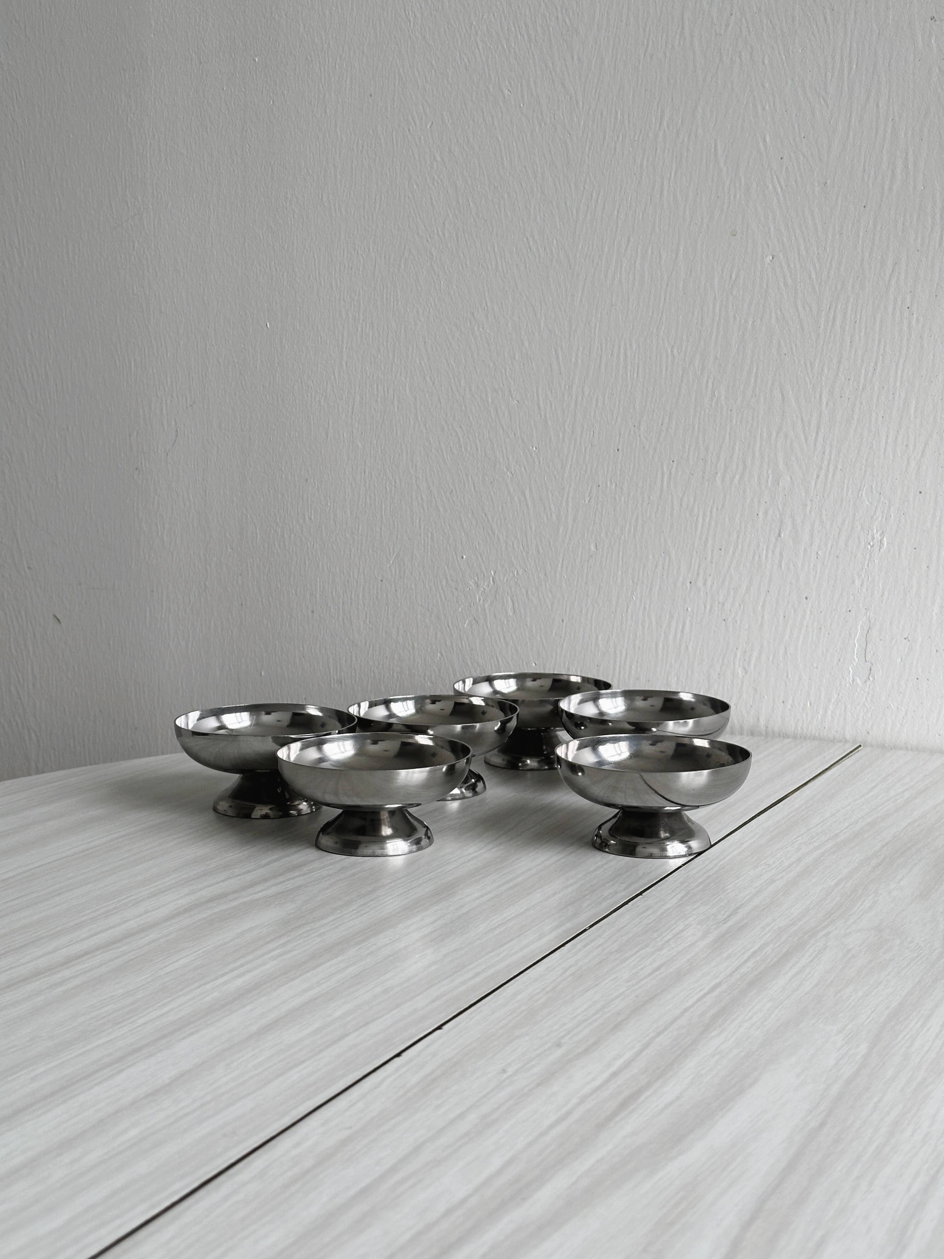 12 stainless steel footed bowls, Letang Remy style