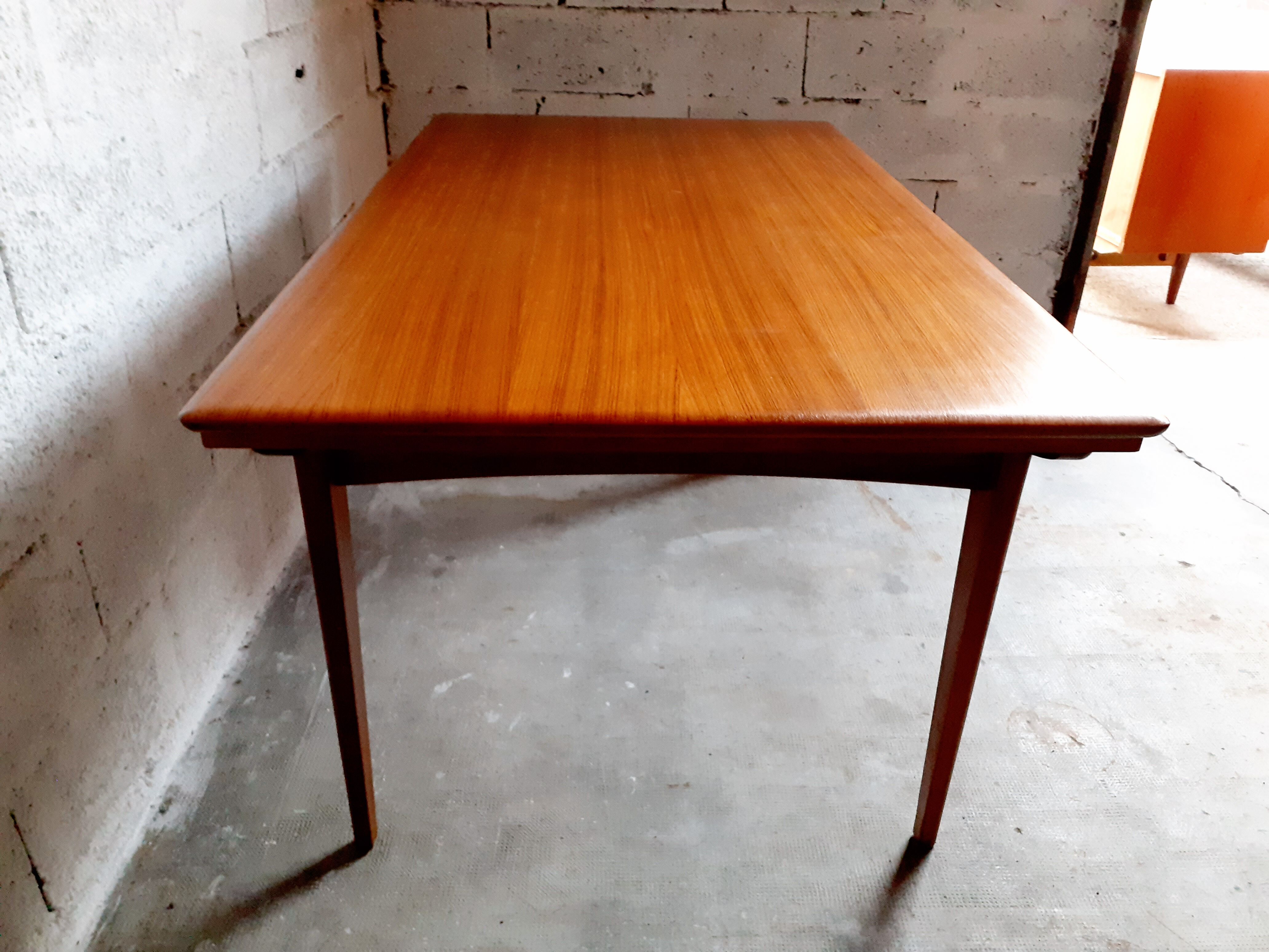 Vintage Scandinavian table 50s 60s in solid teak with extensions, stamped LB