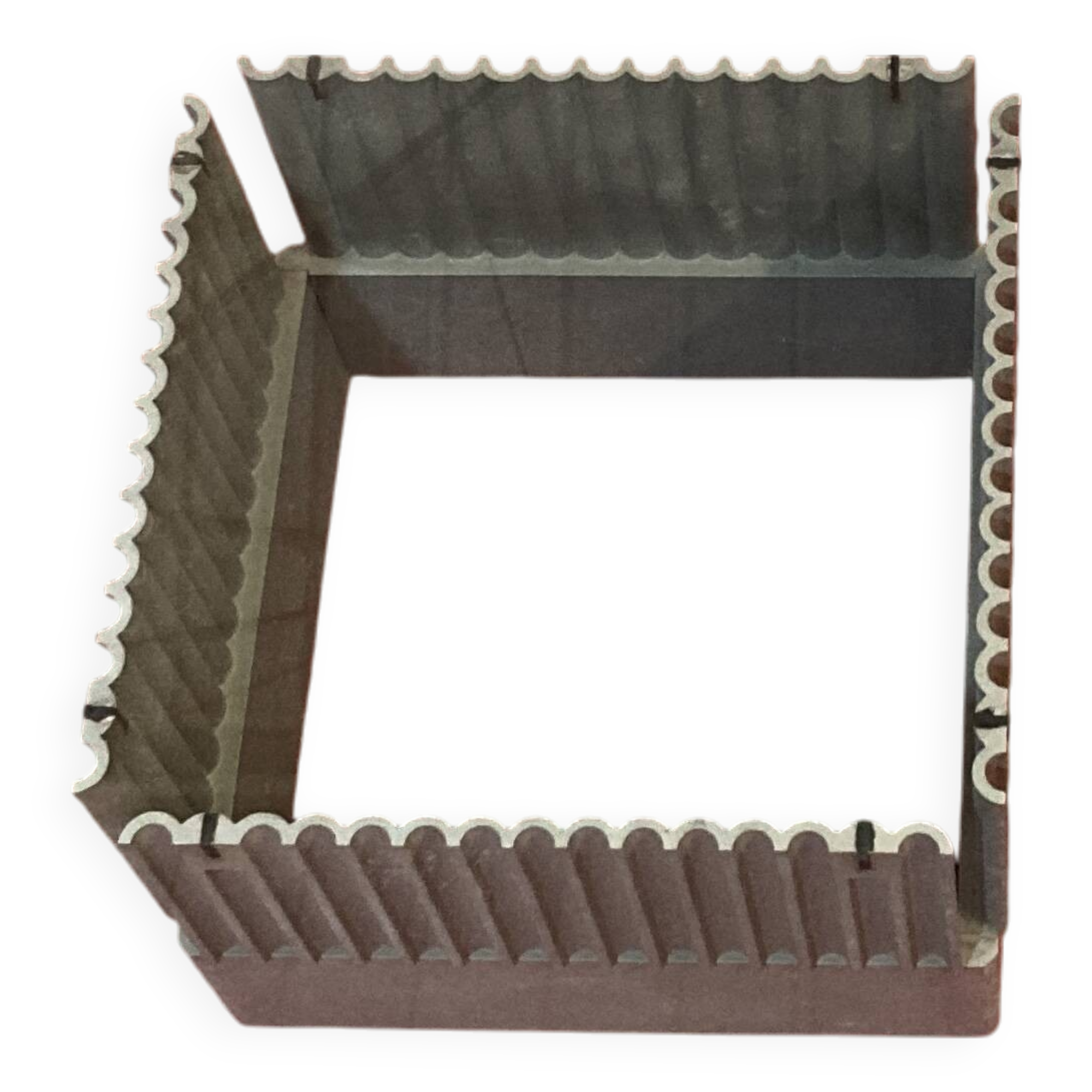 Designer coffee table in metal and glass top (120x120cm)