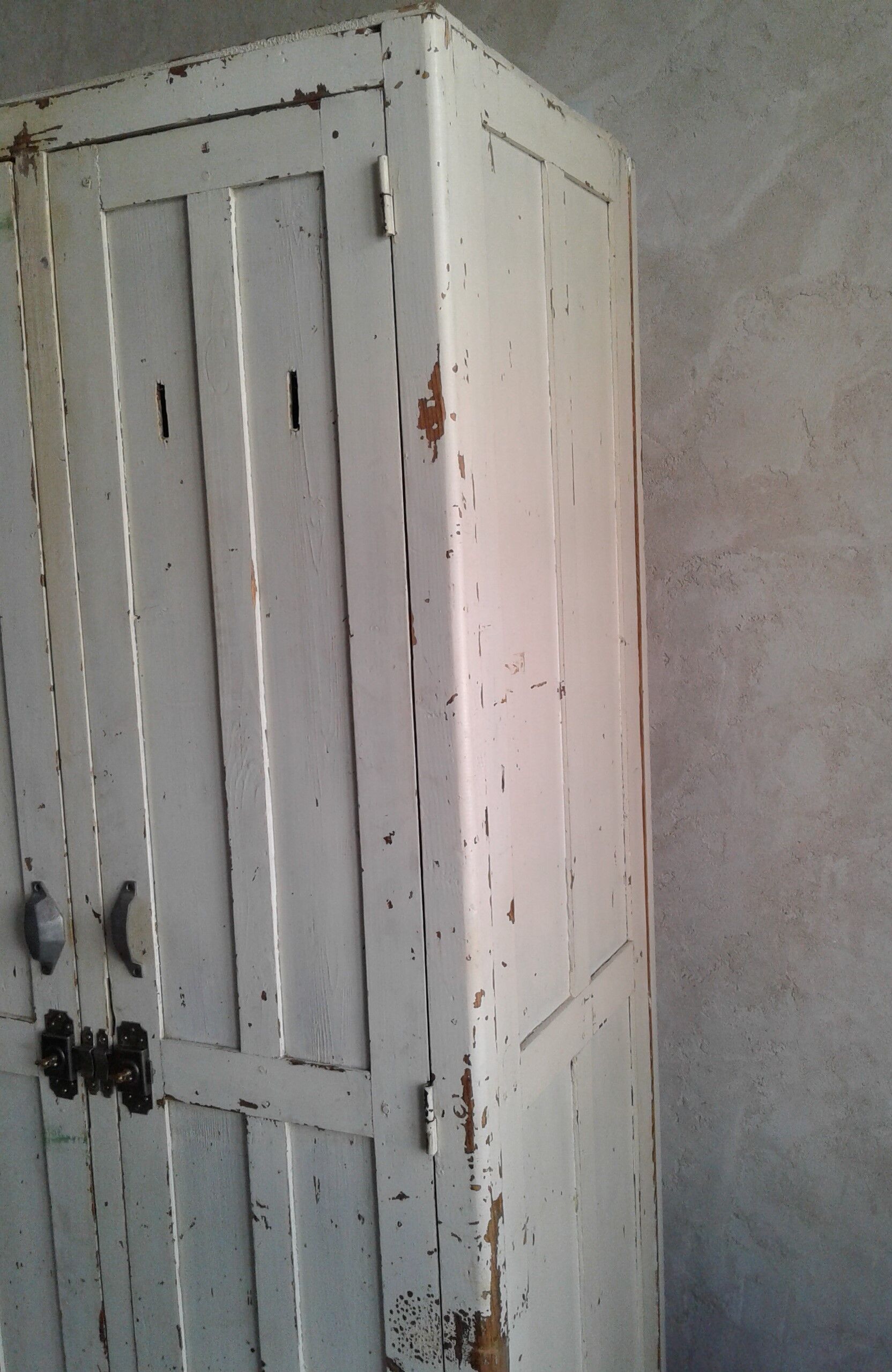 Vintage Parisian wardrobe