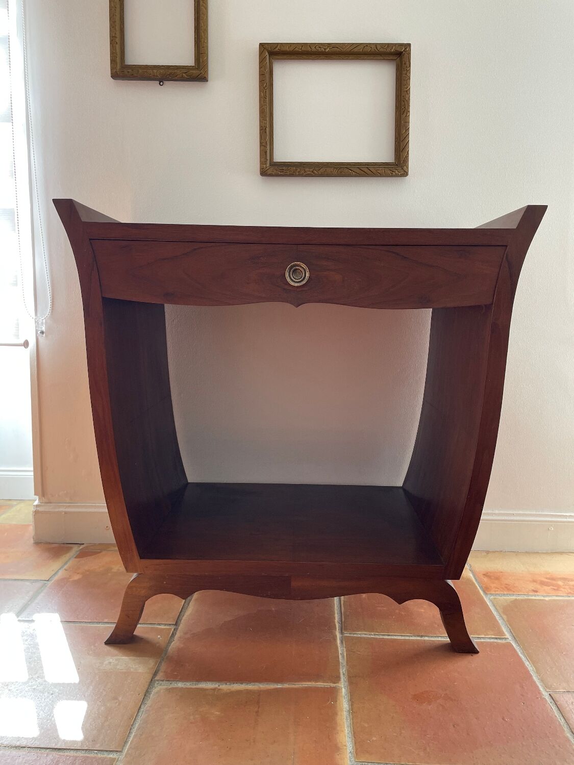 Dresser or vintage Art Deco entrance console