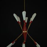 Mid-Century 12 lights chandelier in the manner of Stilnovo. Italy 1950s