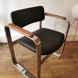 Chair by Eero AARNIO