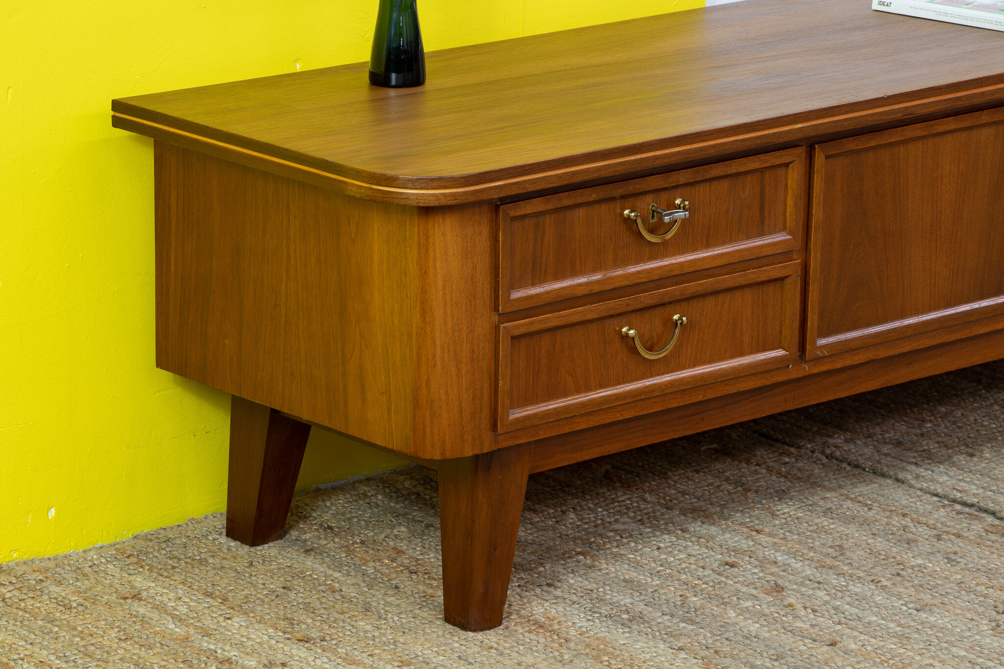 Vintage Scandinavian Enfilade – 208 cm