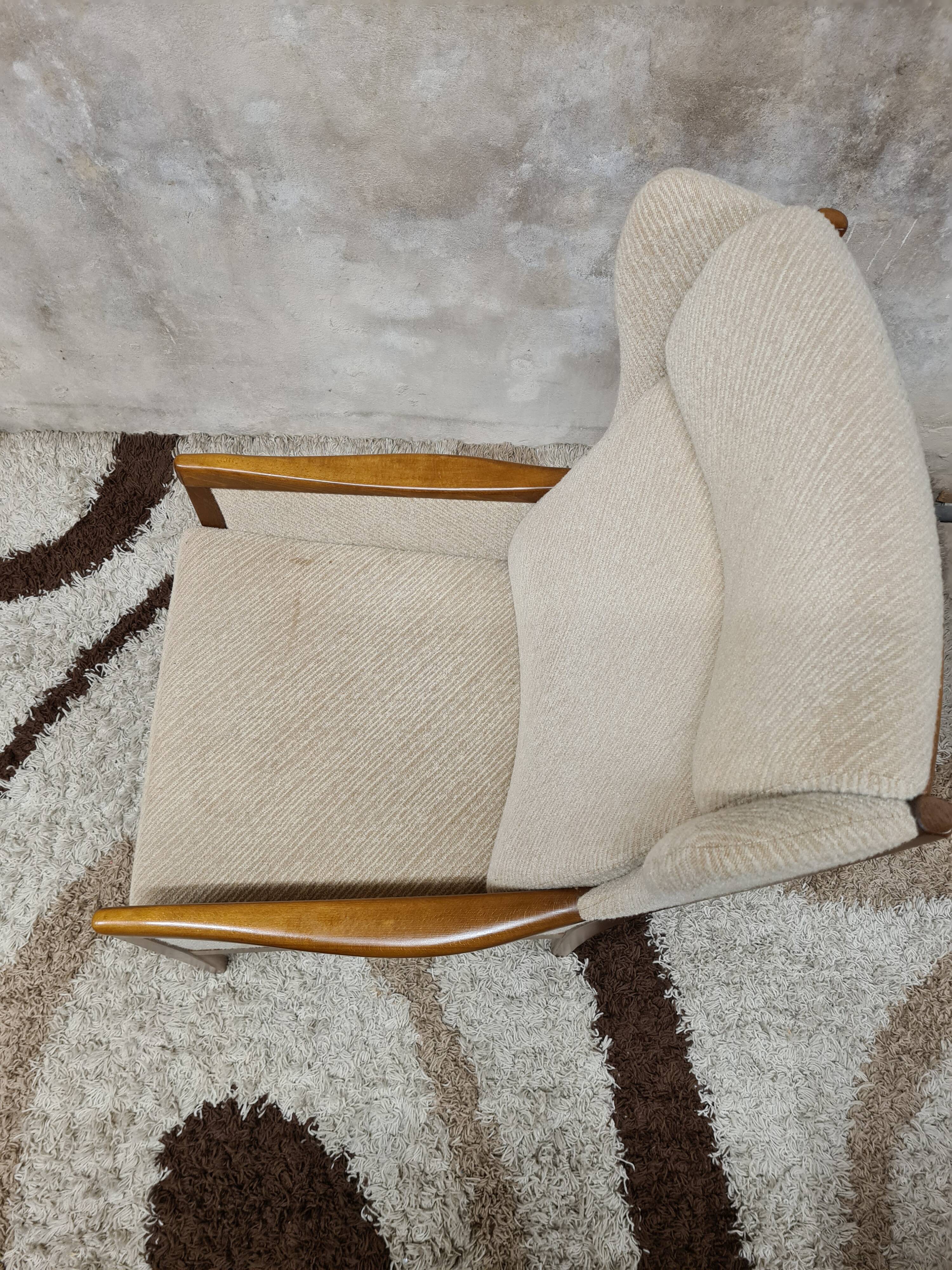 Vintage 1960 ear armchair