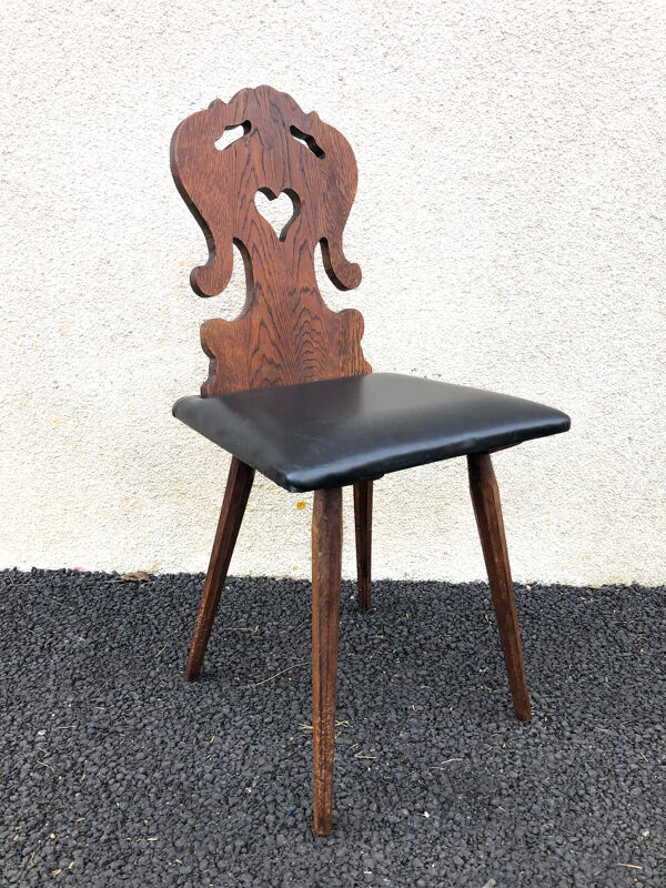 Lot de 4 chaises alsacienne bois et skaï bois sculpté art populaire, cuisine,salon, chalet