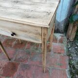 Bedside or raw wood worker