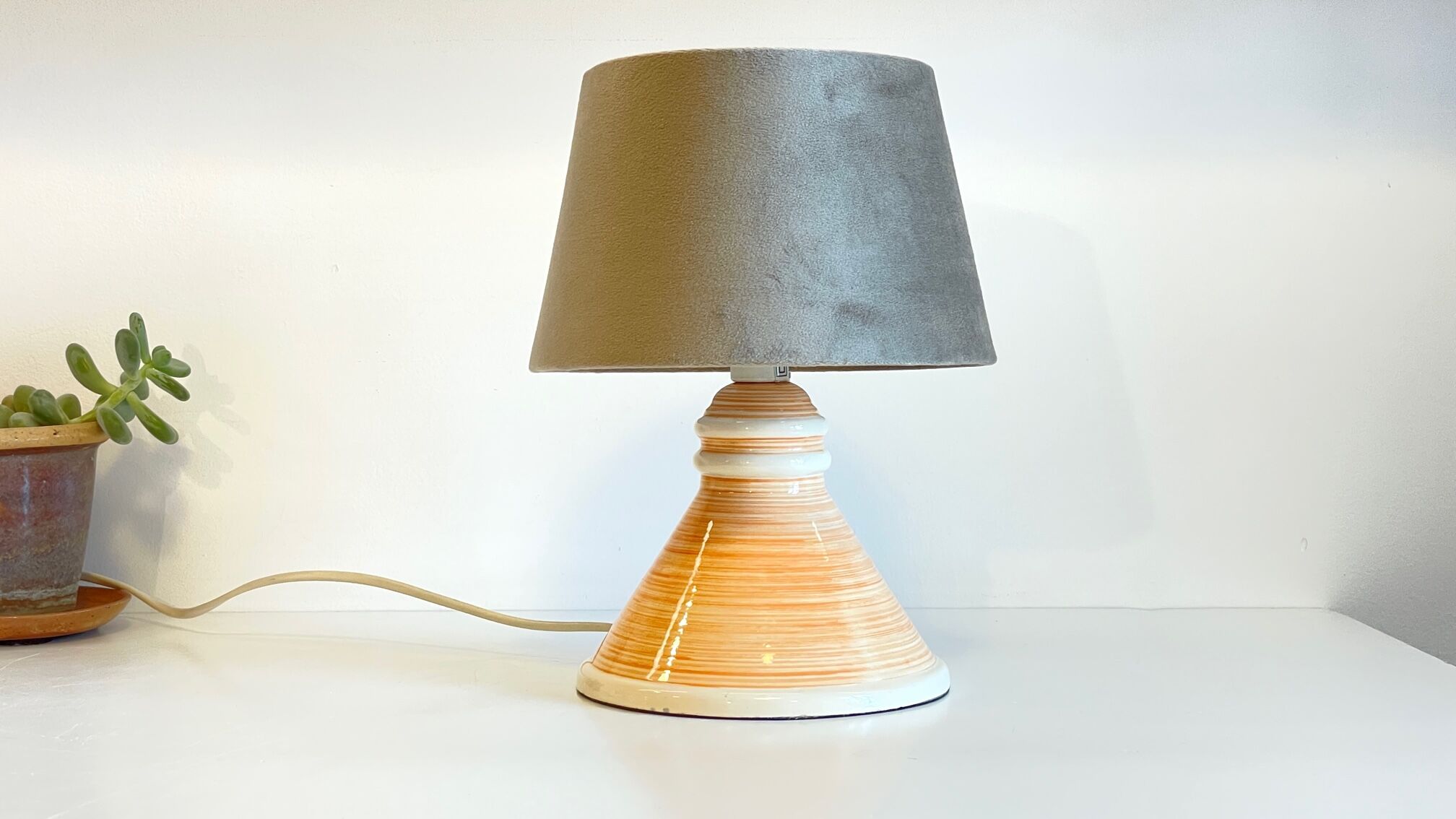 Geometric ceramic lamp by larec 80s