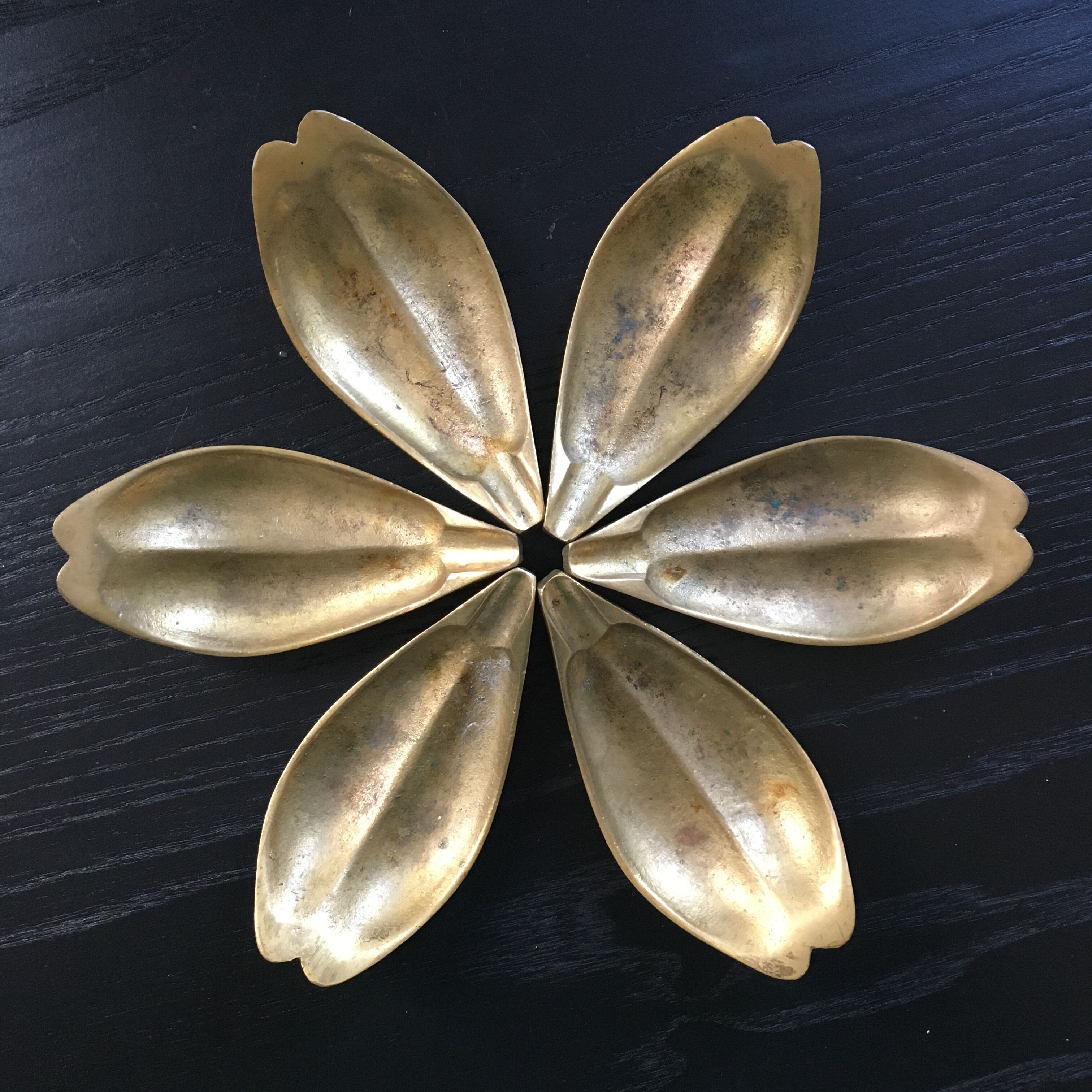 Set of 6 brass cups