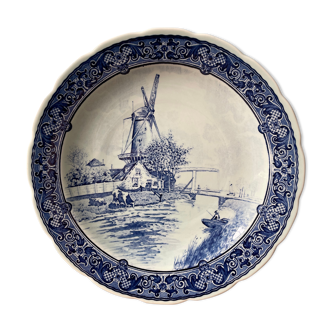 Decorative plate in Delfts earthenware