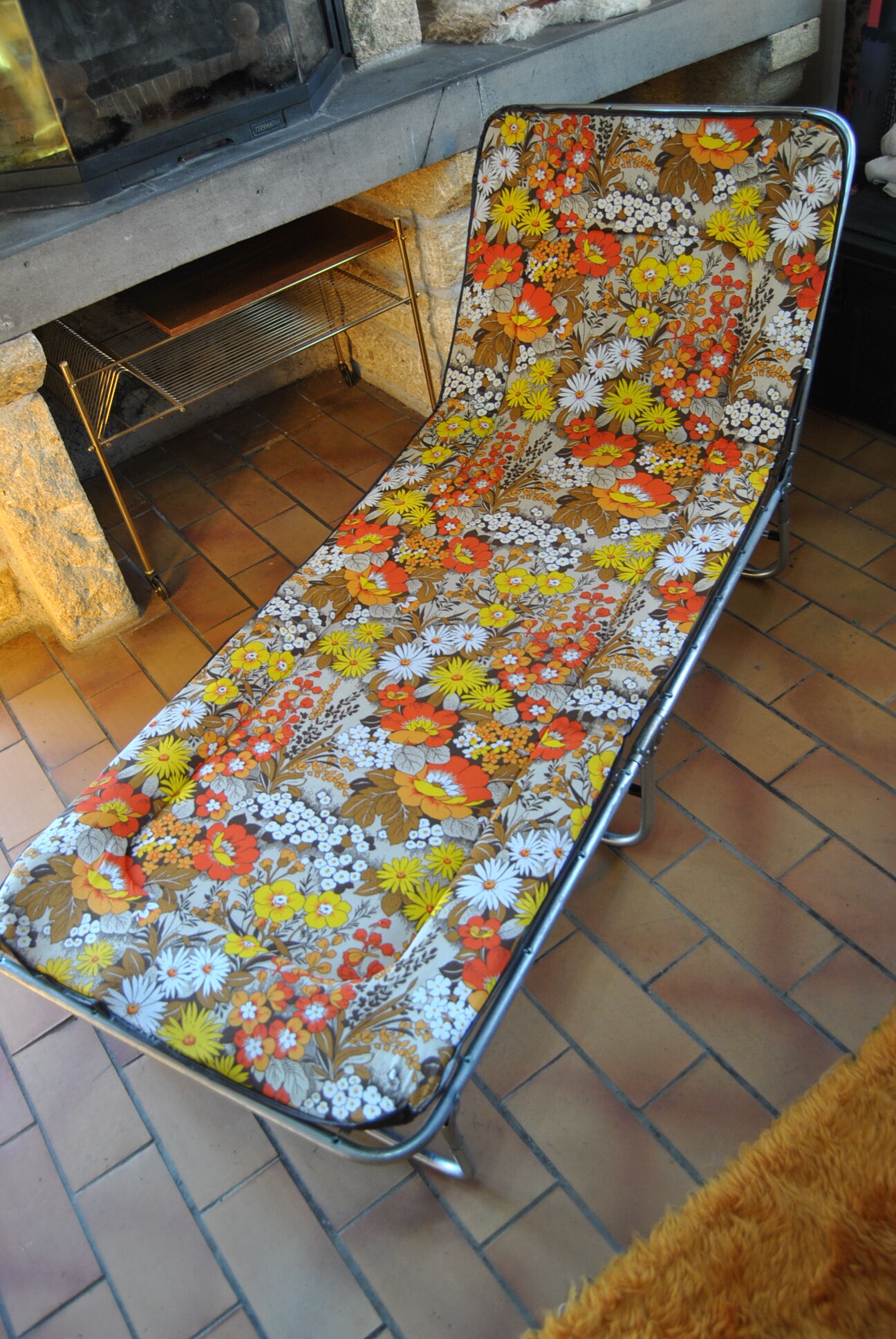 Vintage sunbathing deckchair 70s