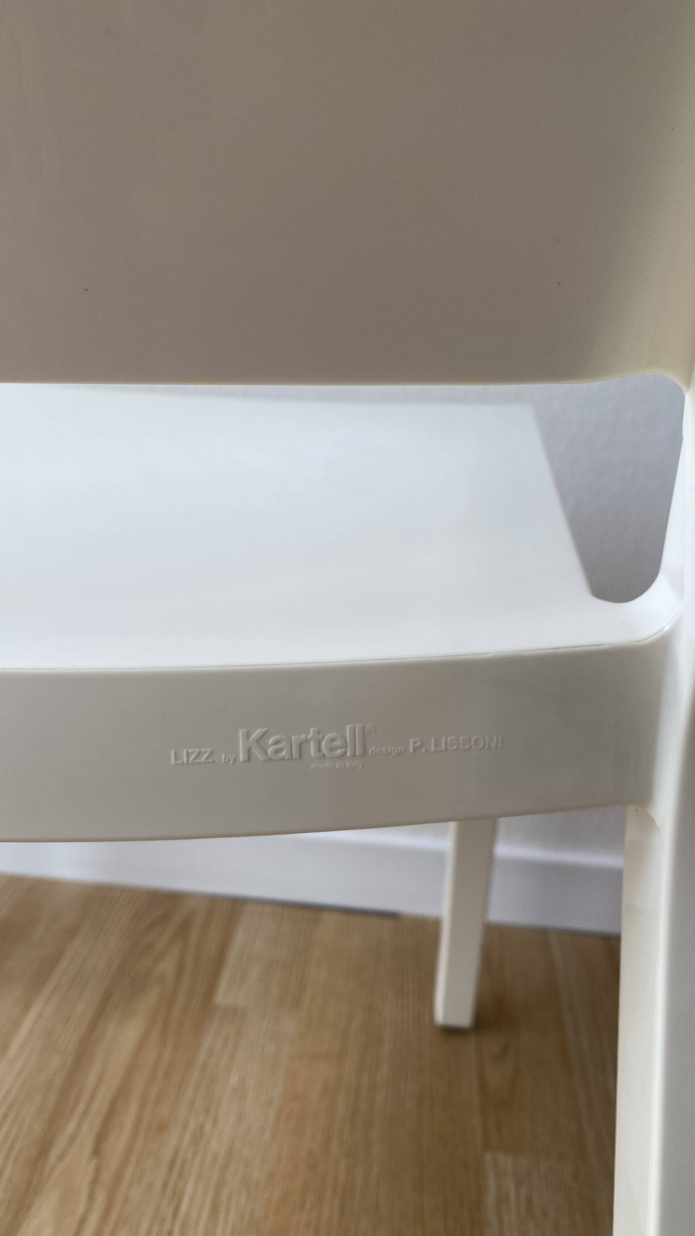 Chaise Lizz de Kartell by Piero Lissoni