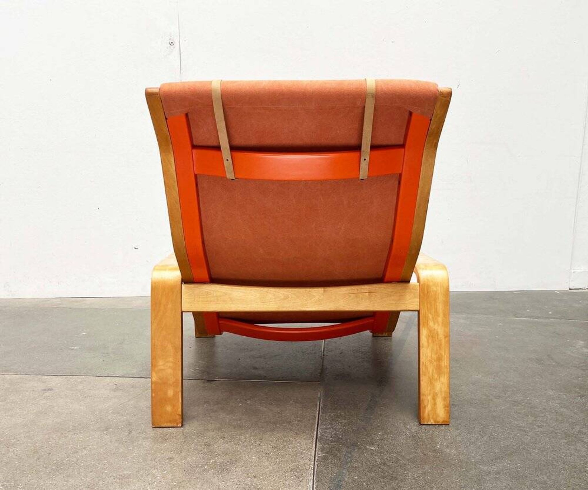 Mid-century modern Pulkka lounge chair by Ilmari Lappalainen for Asko, 1960s.