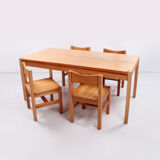 Ilmari Tapiovaara Dining table with 4 chairs for Laukaan Pu, 1963