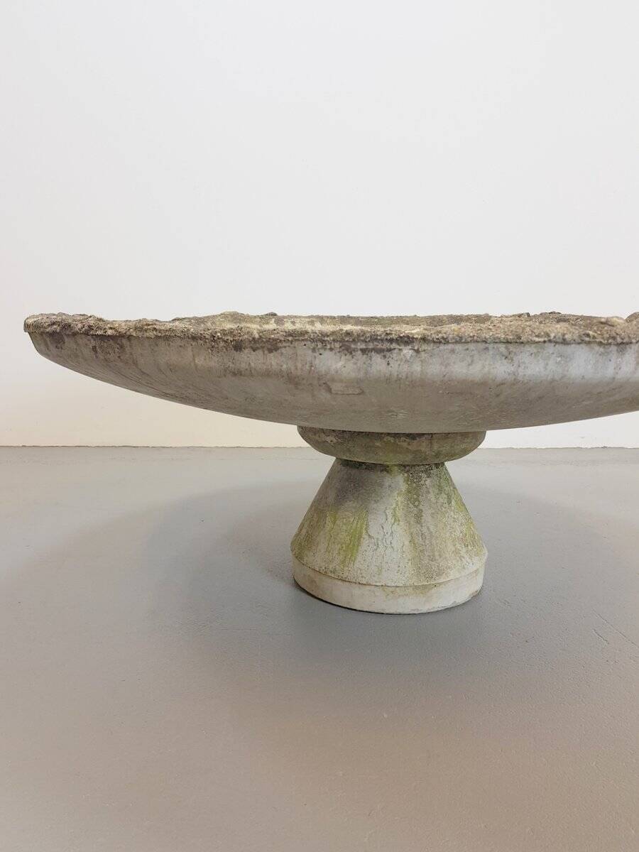 Large Brutalist Concrete Garden Planter, France, 1960s