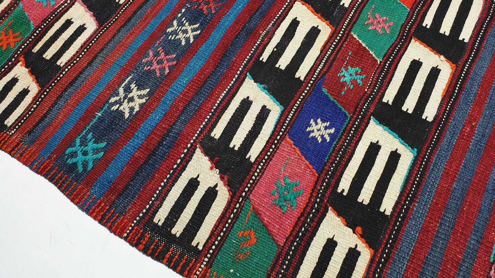 Turkish Kilim, 283x181 cm, MYK-924