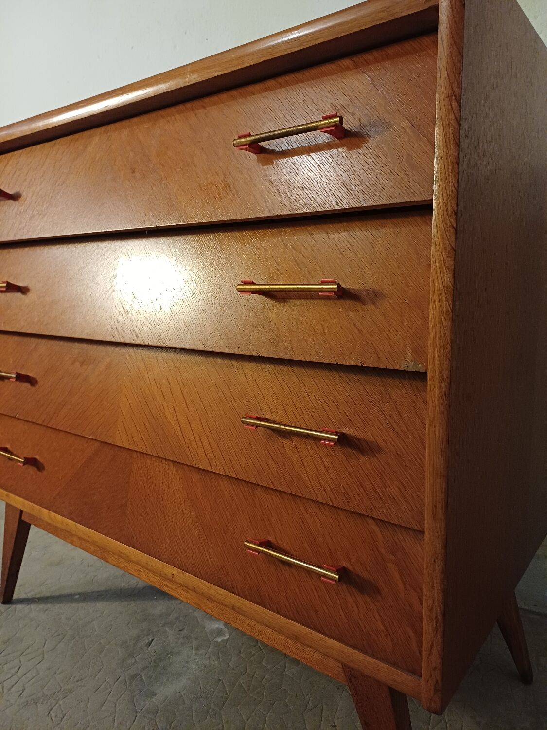 Vintage chest of drawers