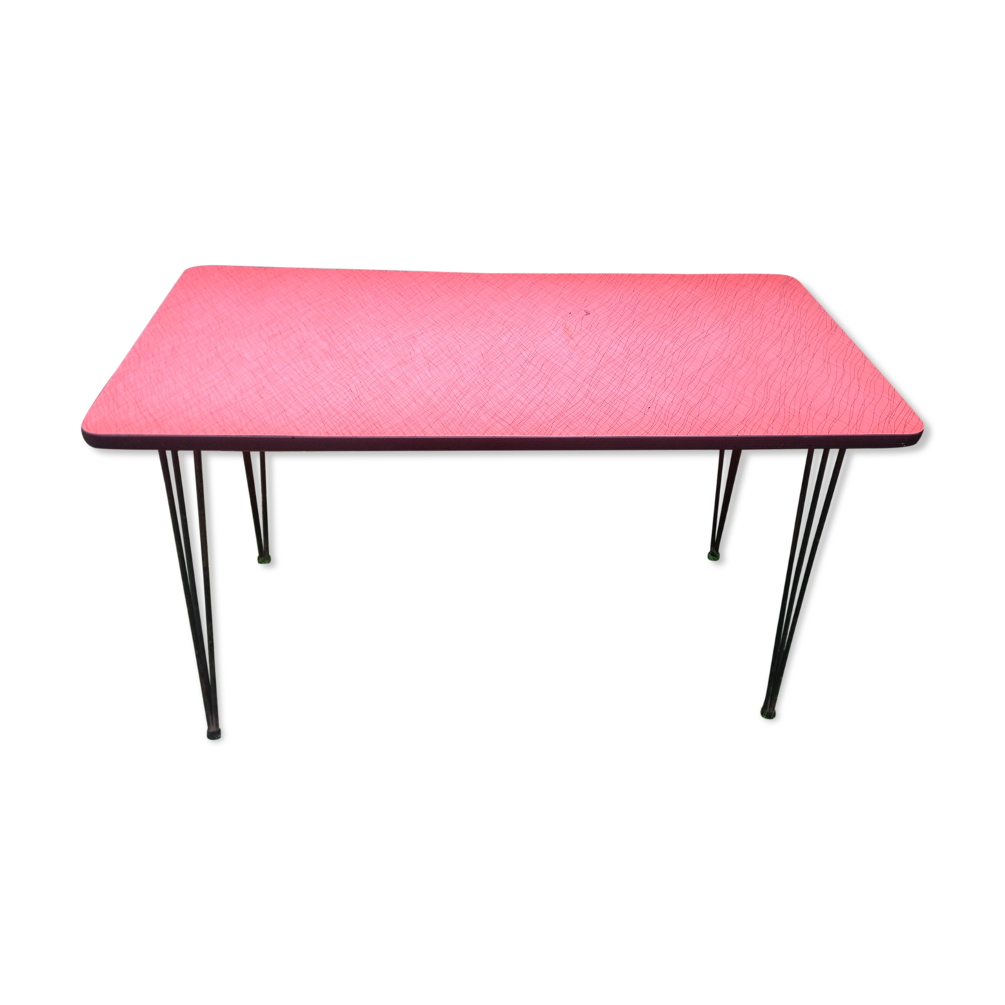 Vintage bistro table tray in red formica and black vermicelli pie eiffel metal.