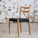 Scandinavian chair in teak and faux leather, 1960.